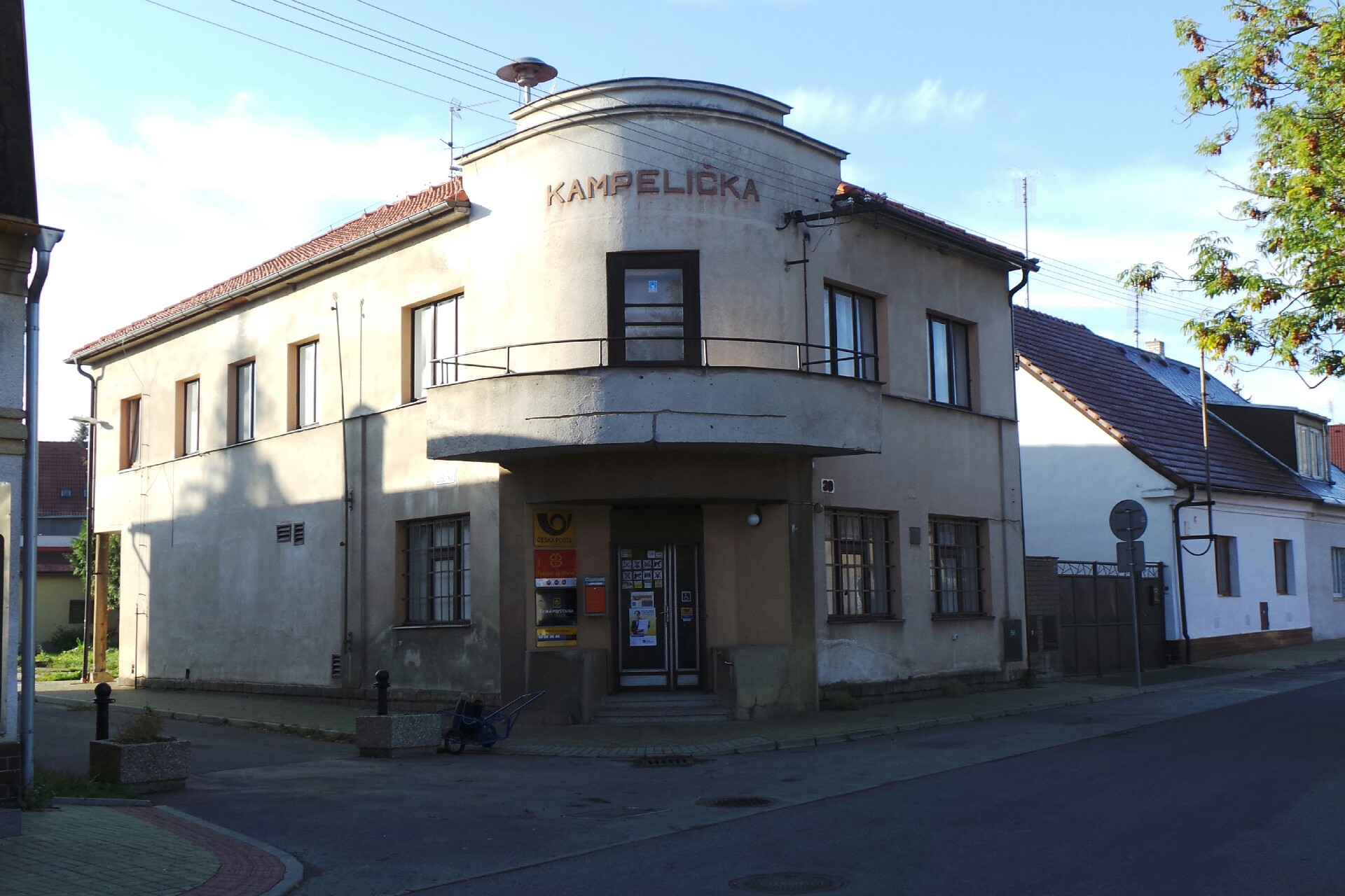 Místní knihovna Tuchlovice