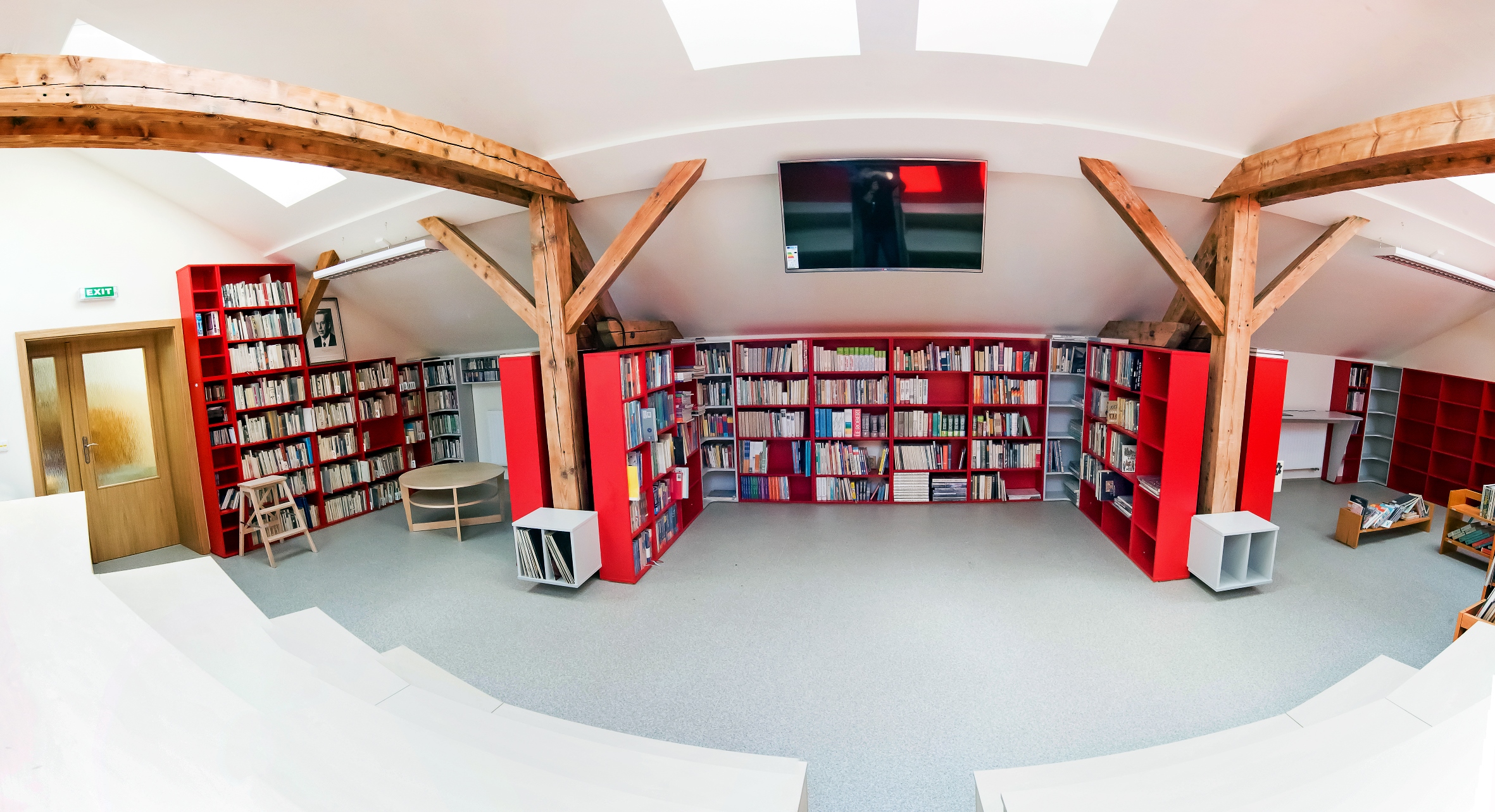 Gymnázium, České Budějovice, Česká 64 foto 5