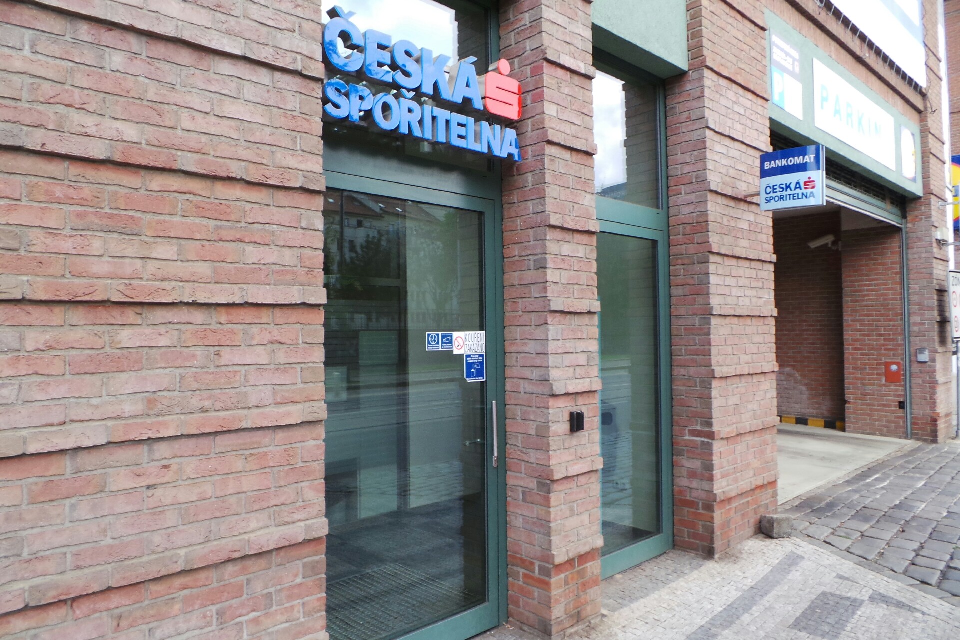 Bankomat České spořitelny