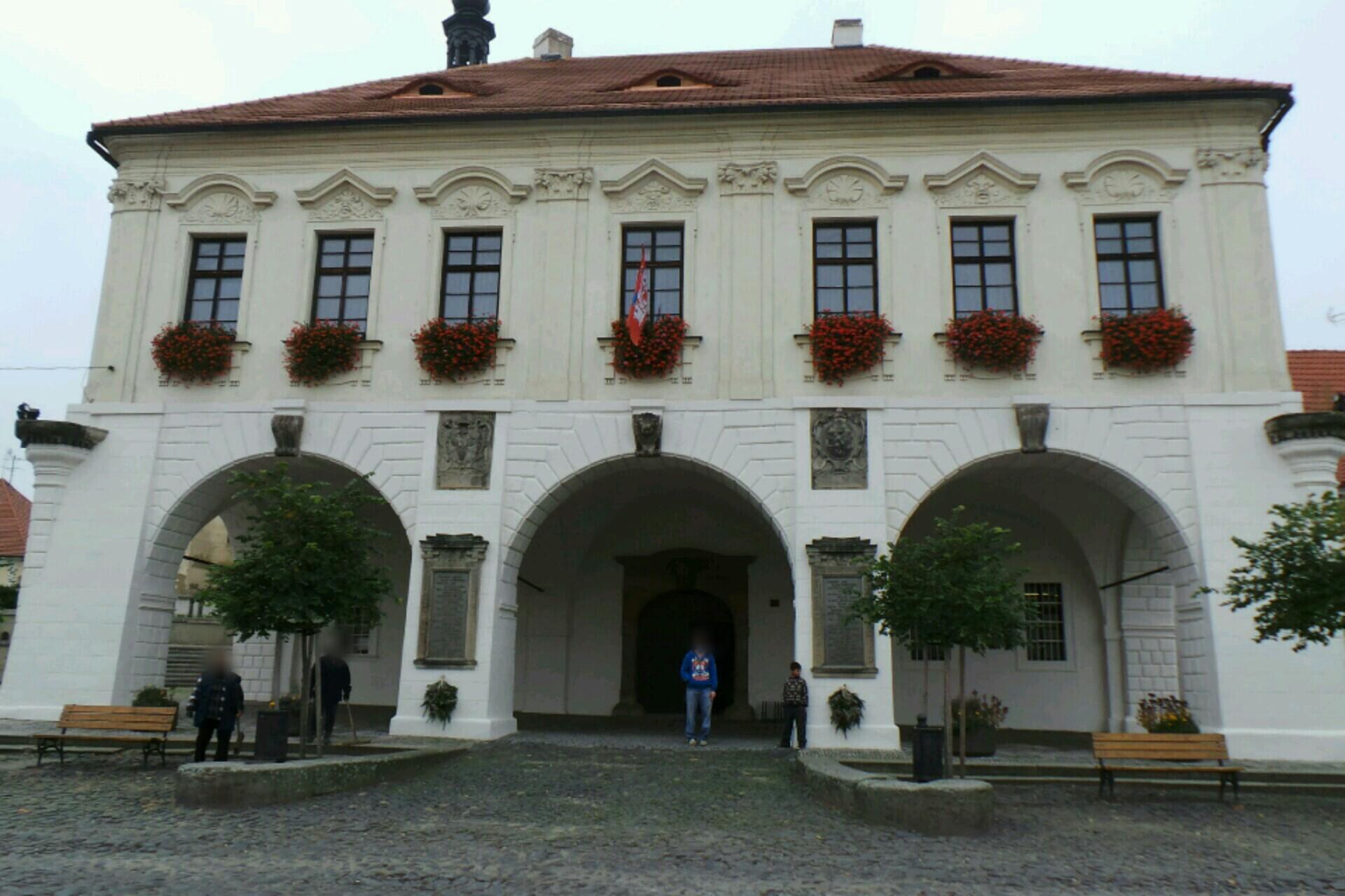 MÚ Velvary - Odbor správy majetku