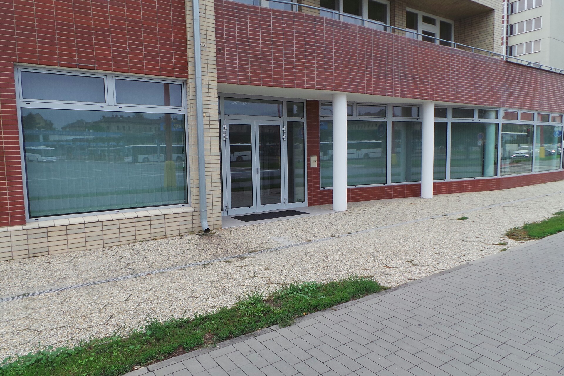 Gymnázium Uherské Hradiště - Školní jídelna