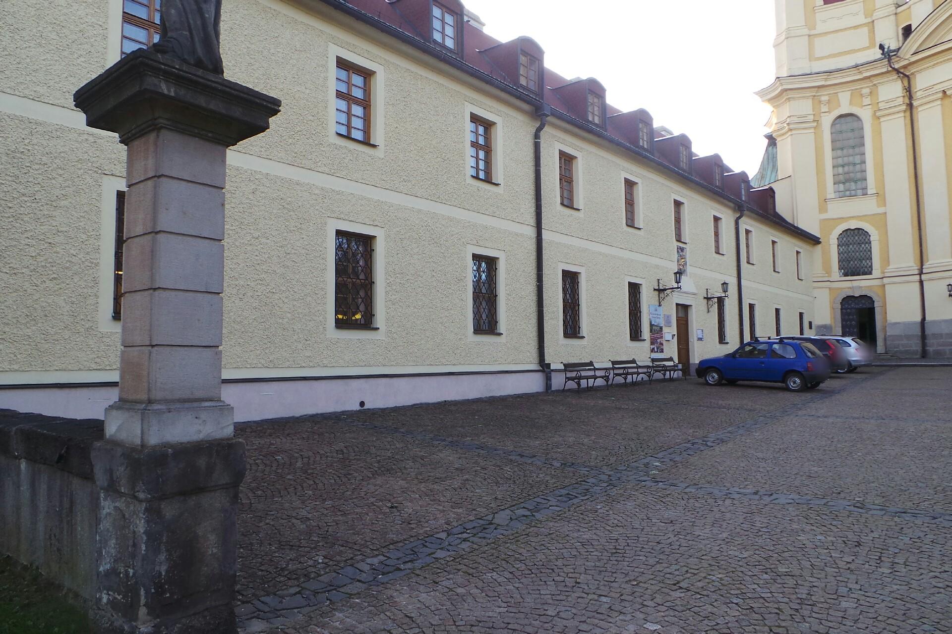 Klášter Hejnice - vzdělávací, konferenční a poutní dům foto 3