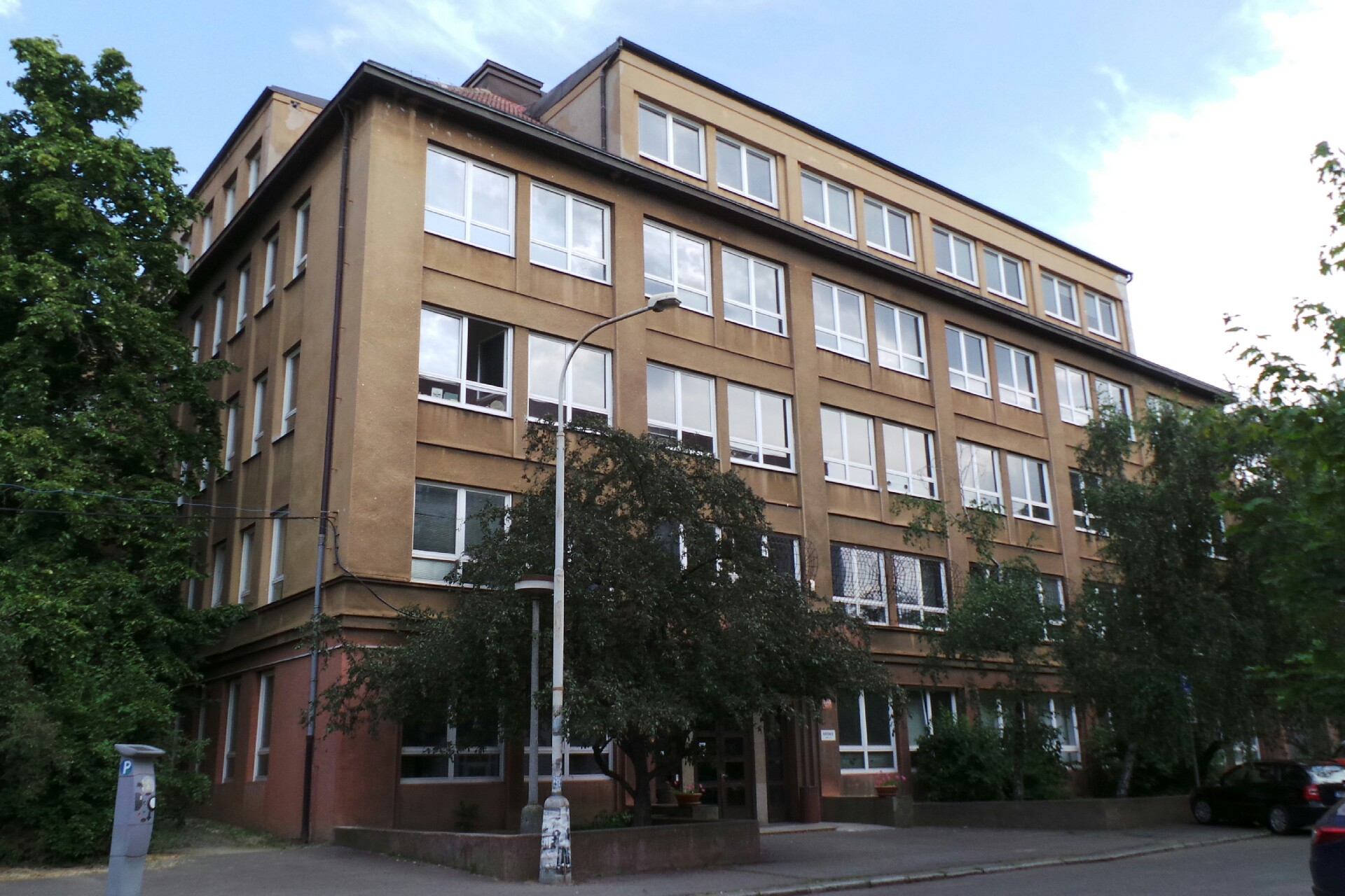 ARTEMIS, společnost s ručením omezeným