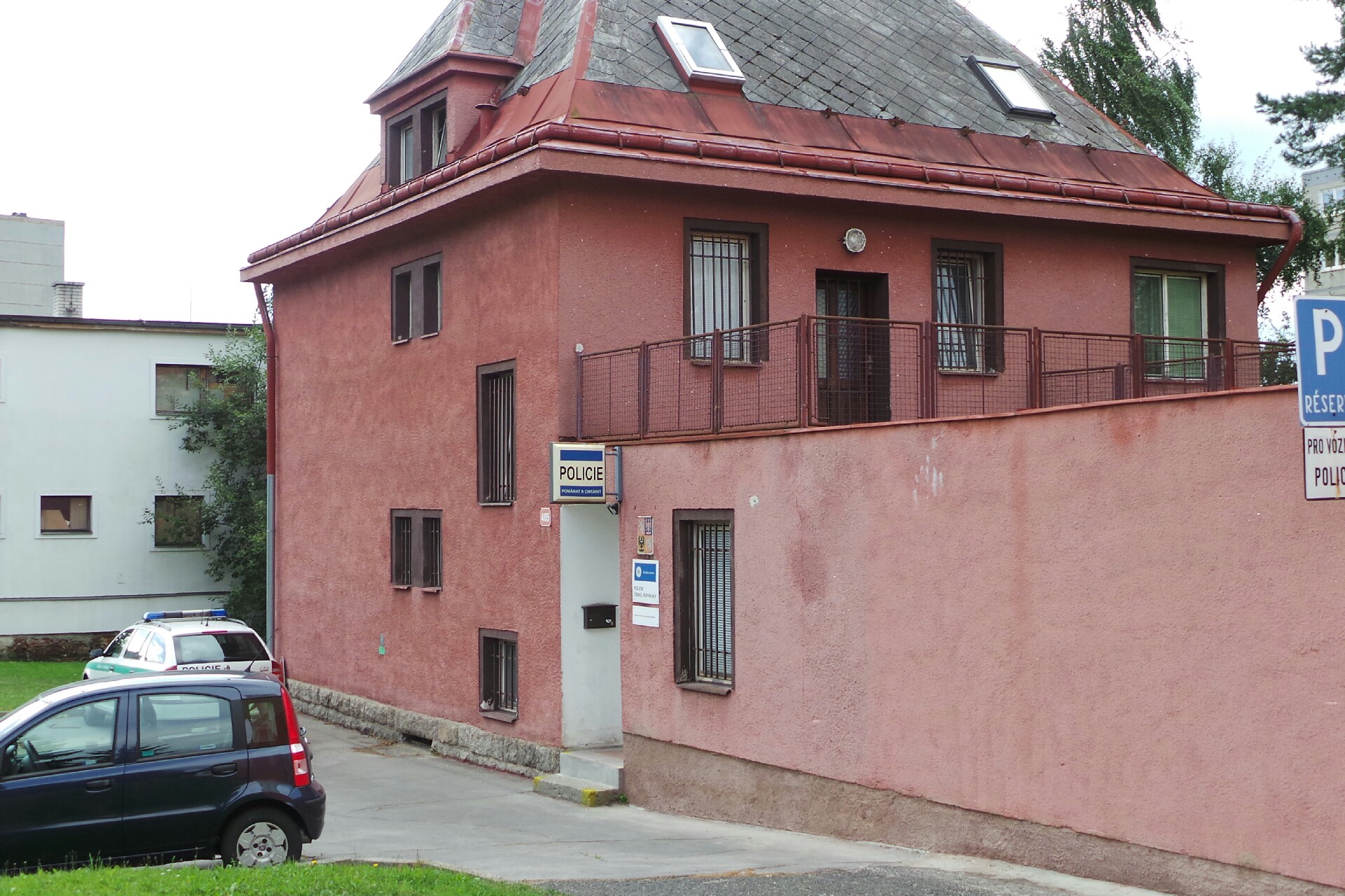 Policie ČR - Obvodní oddělení Jablonec nad Nisou - Mšeno foto 2