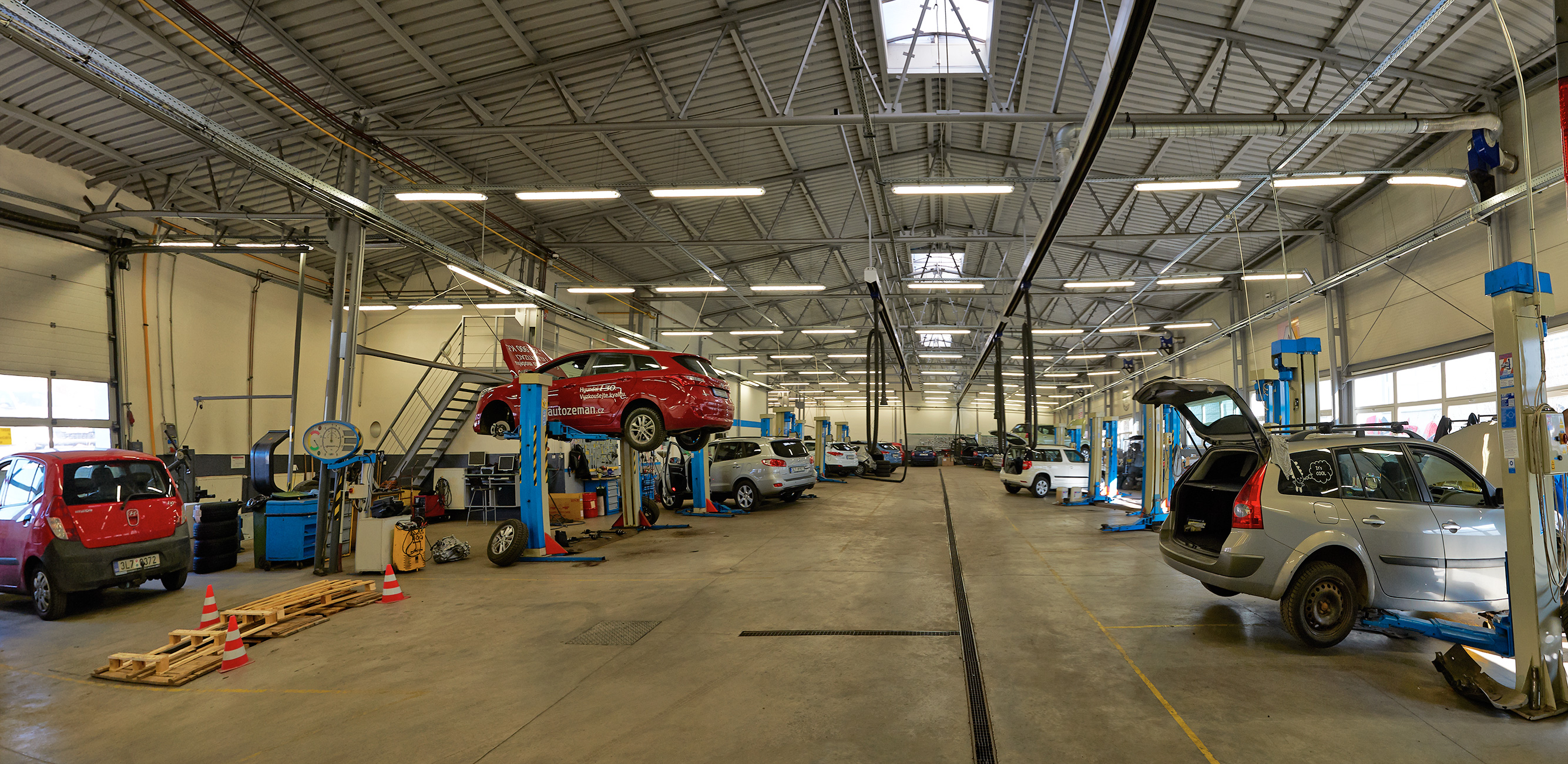 AUTO KOUTEK s.r.o. - Renault foto 6