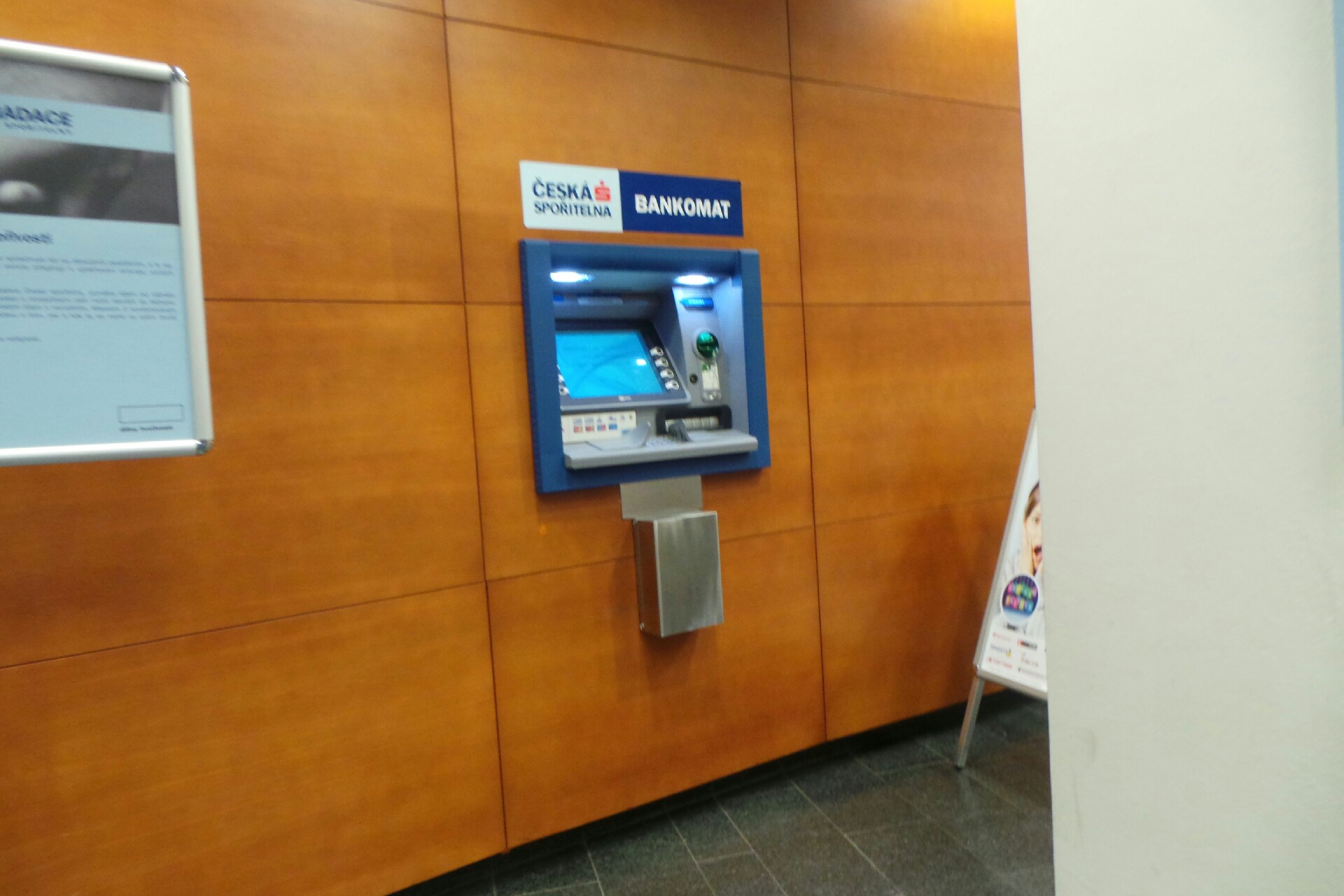 Bankomat České spořitelny