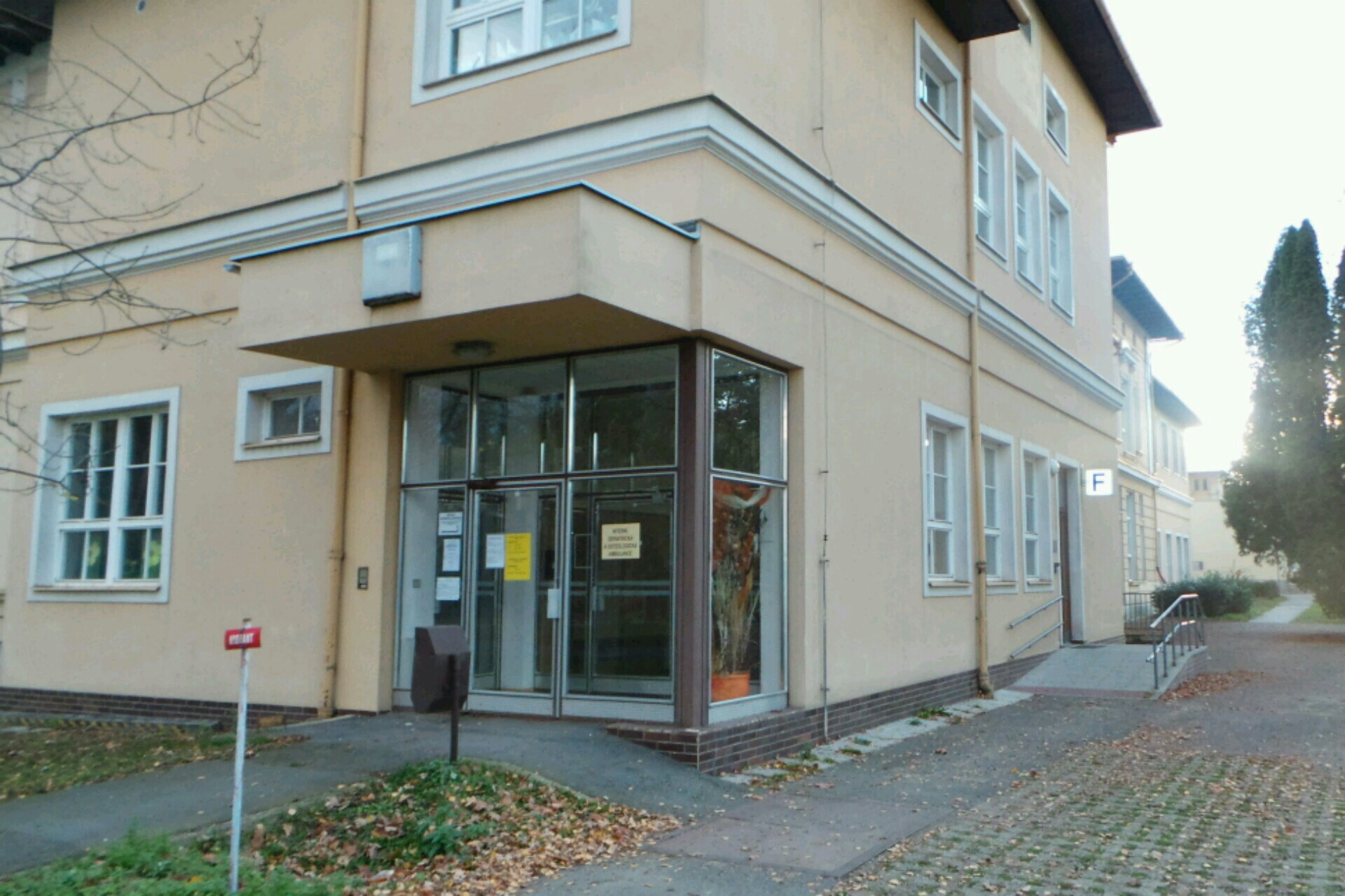 Všeobecná a příjmová oční ambulance - Moravskoslezská nemocnice Opava