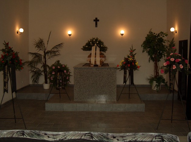 Pohřební služba Luboš Šaroch foto 3