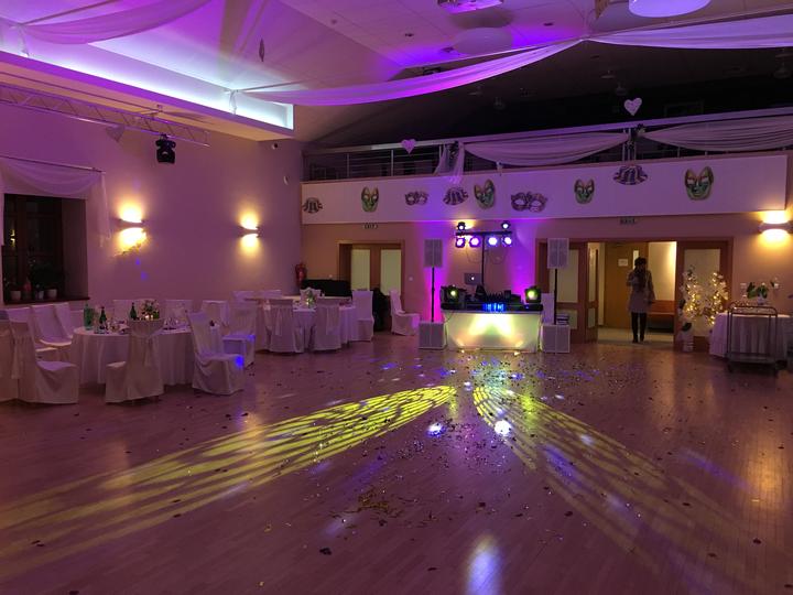 DJ Jiří Halák - roztančím také Váš večírek! foto 4