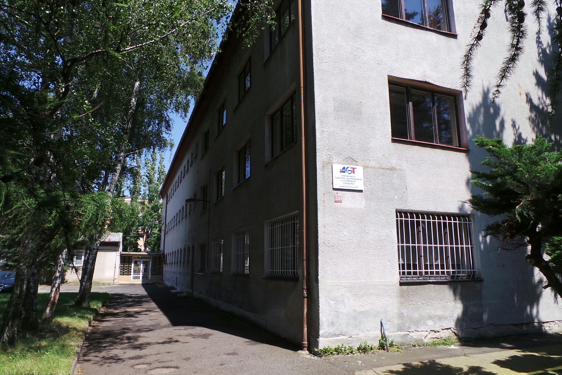 AUTOŠKOLA OMEGA, s.r.o.