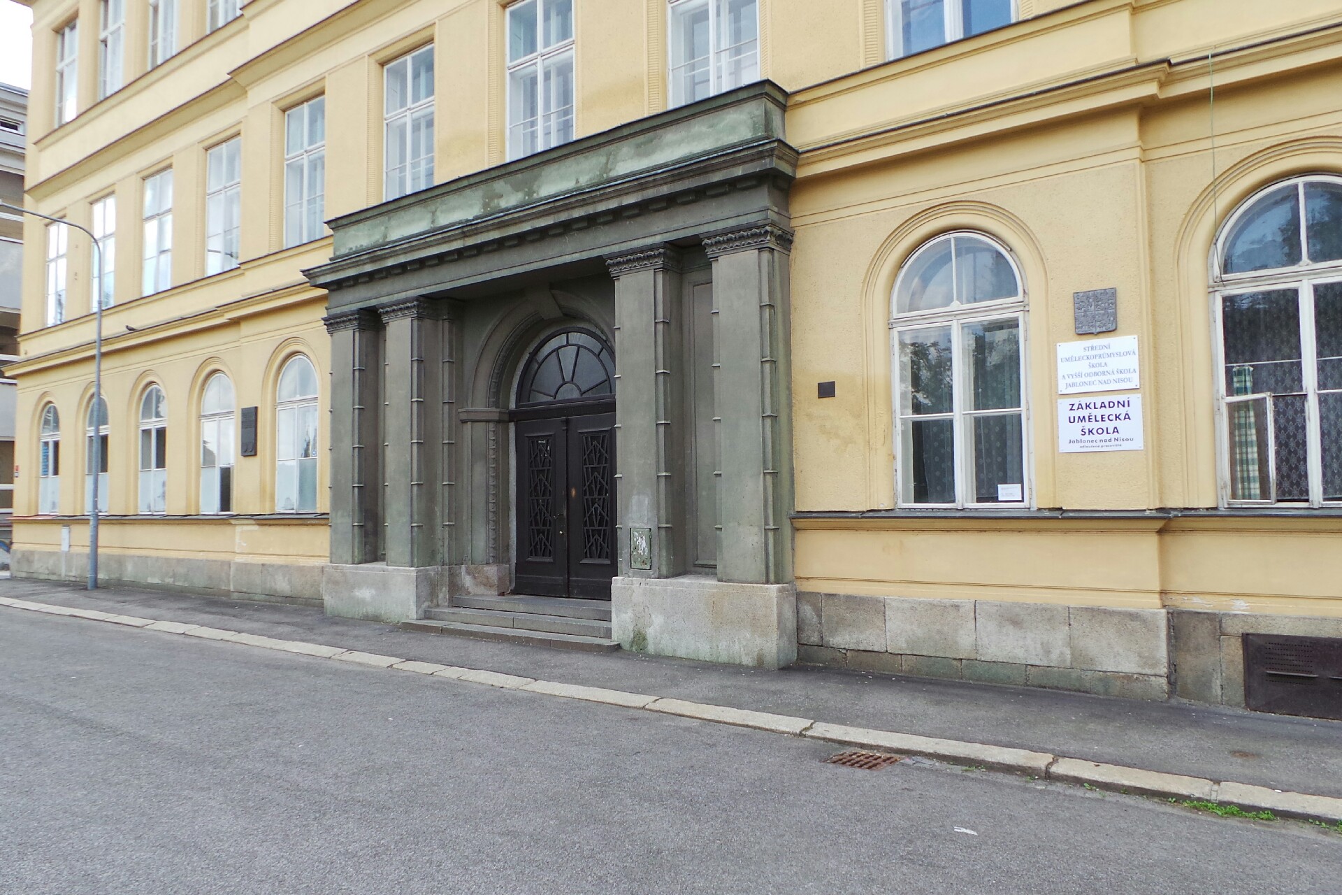 VOŠ Jablonec nad Nisou