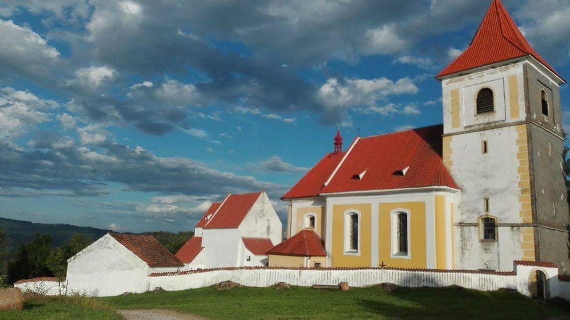 Římskokatolická farnost Svéraz foto 2