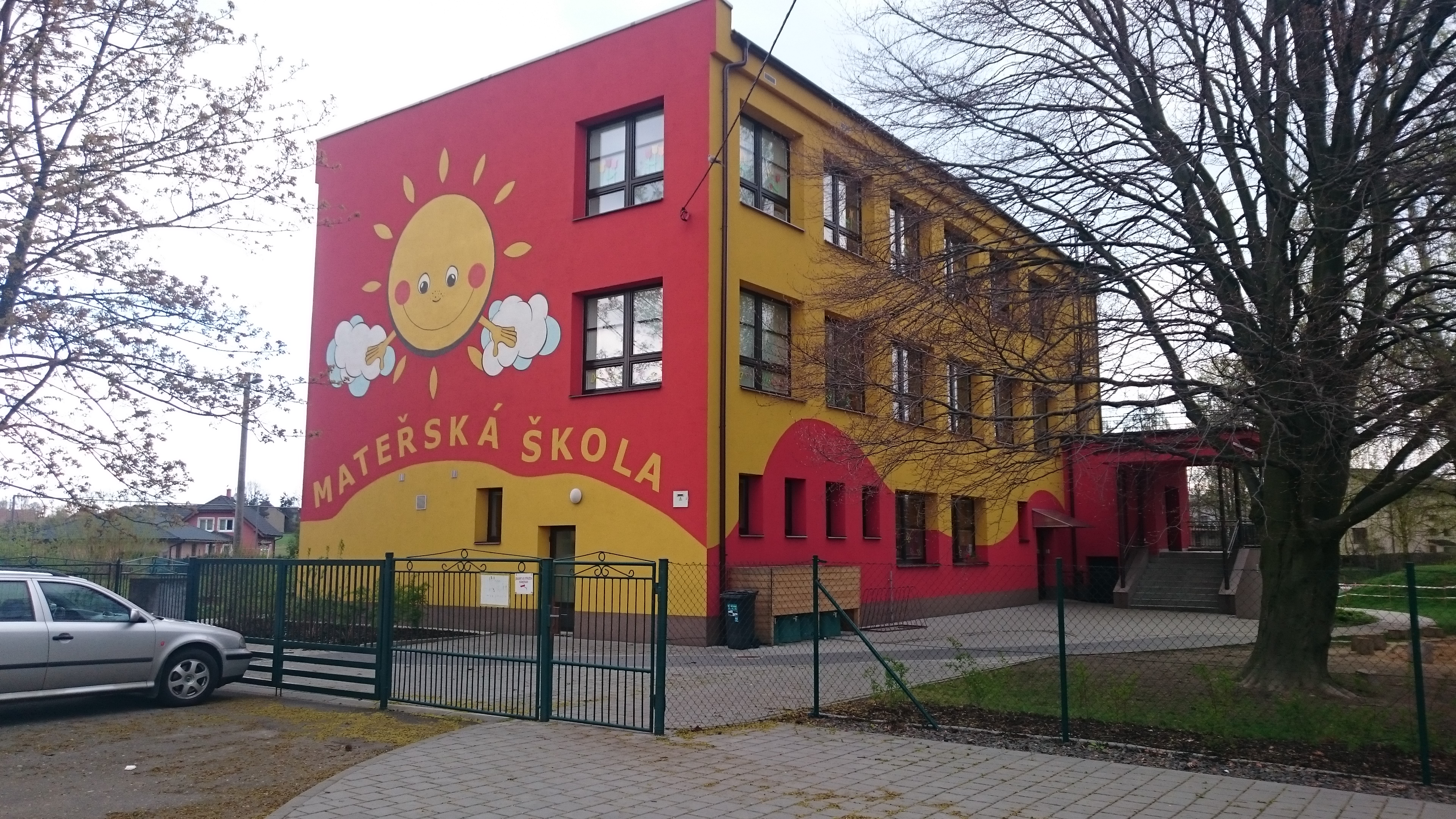 ZŠ a MŠ Hlučín-Darkovičky