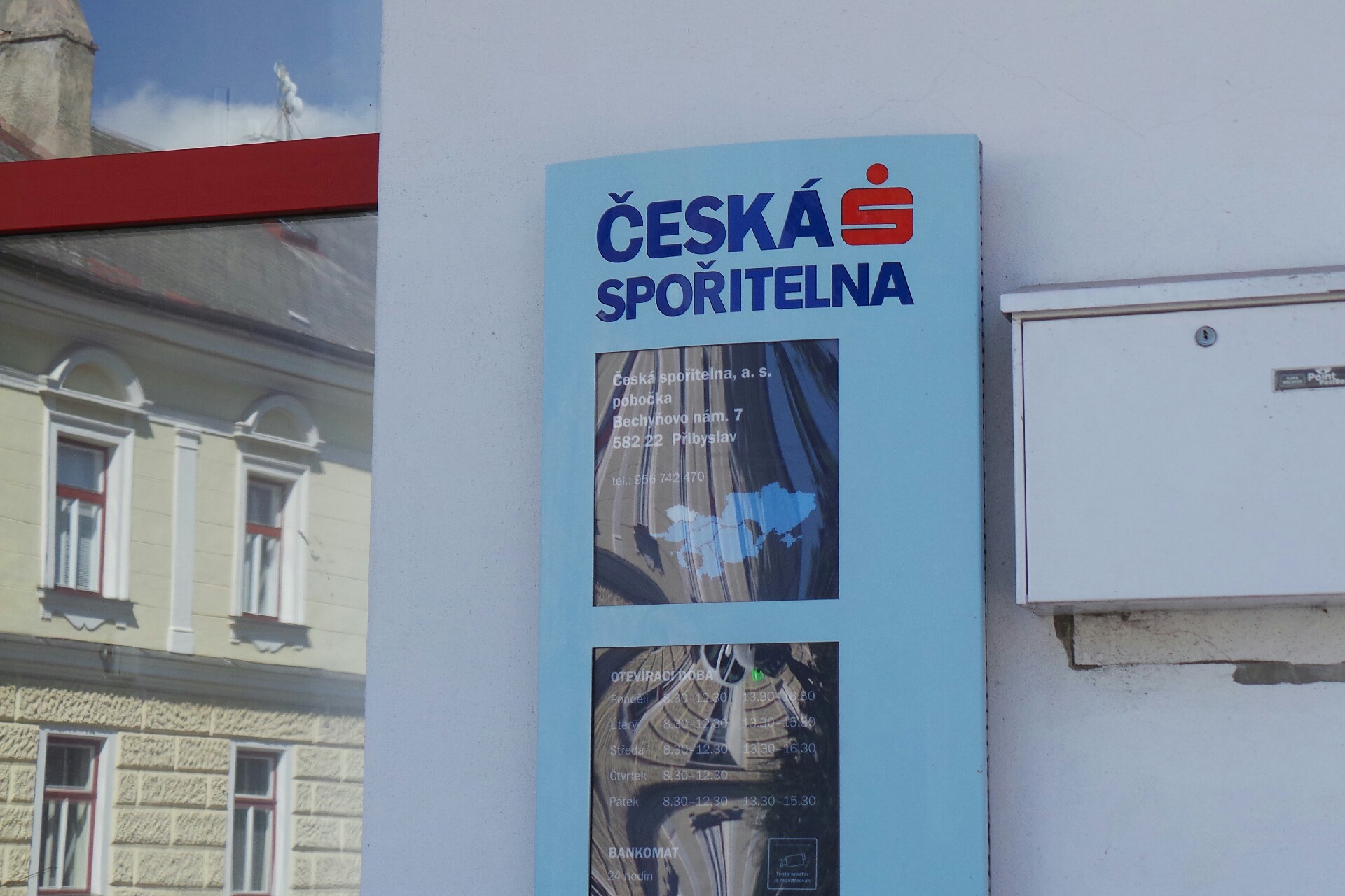 Bankomat České spořitelny foto 2