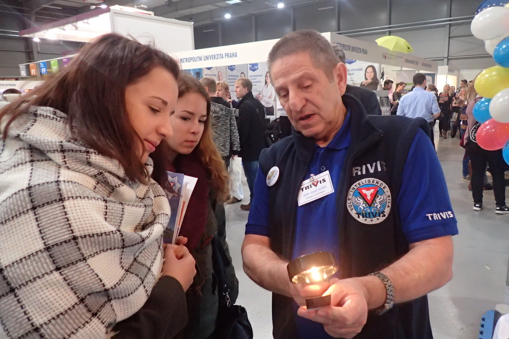 TRIVIS - Vyšší odborná škola prevence kriminality a krizového řízení Praha foto 6