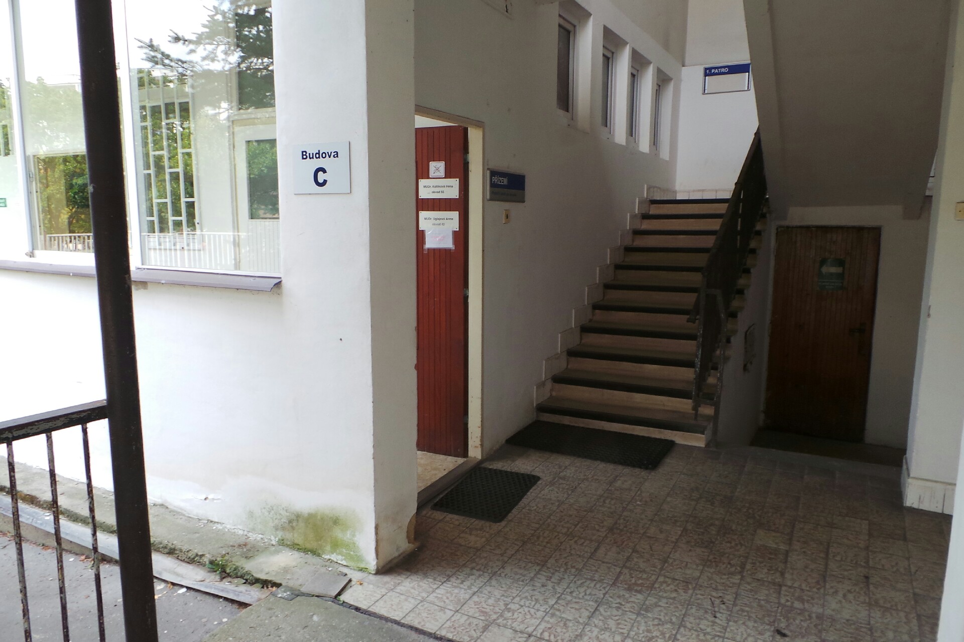 MUDr. Anna Uglajová