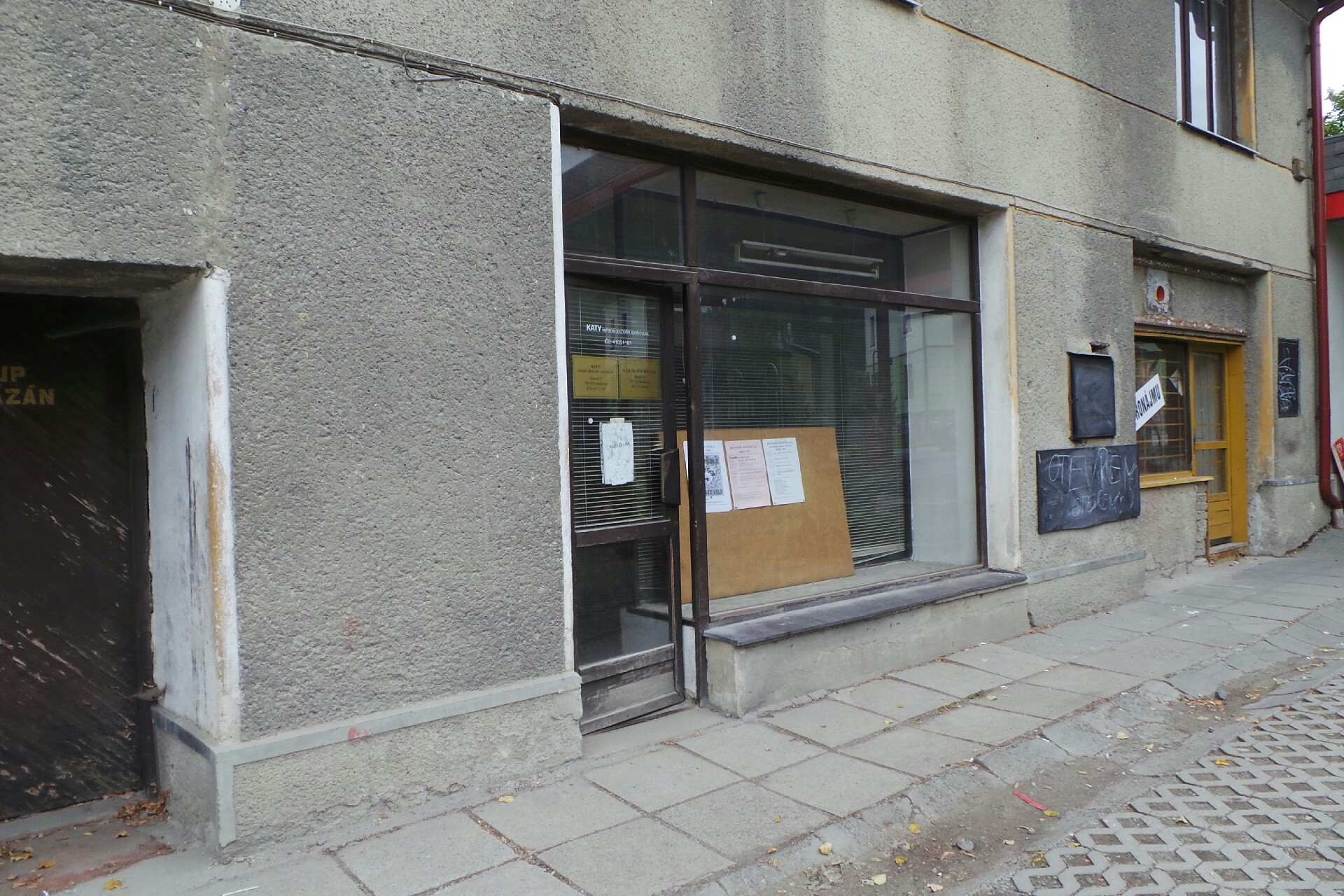 S.CH.W. SERVICE, s.r.o.