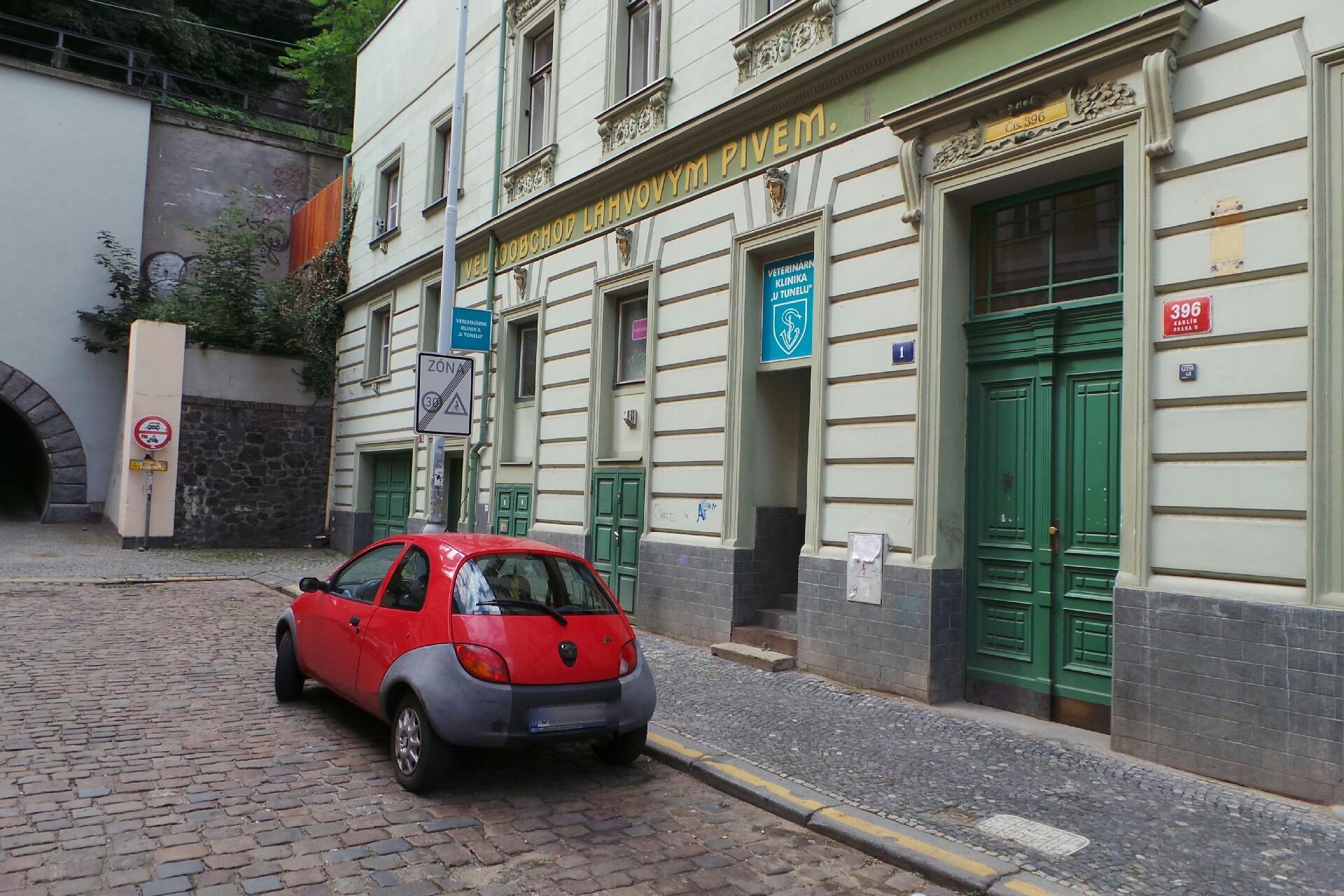 UNO PRAHA, spol. s r.o.