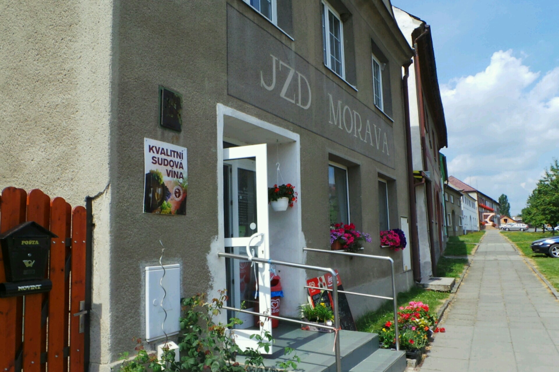 Potraviny Moravičany