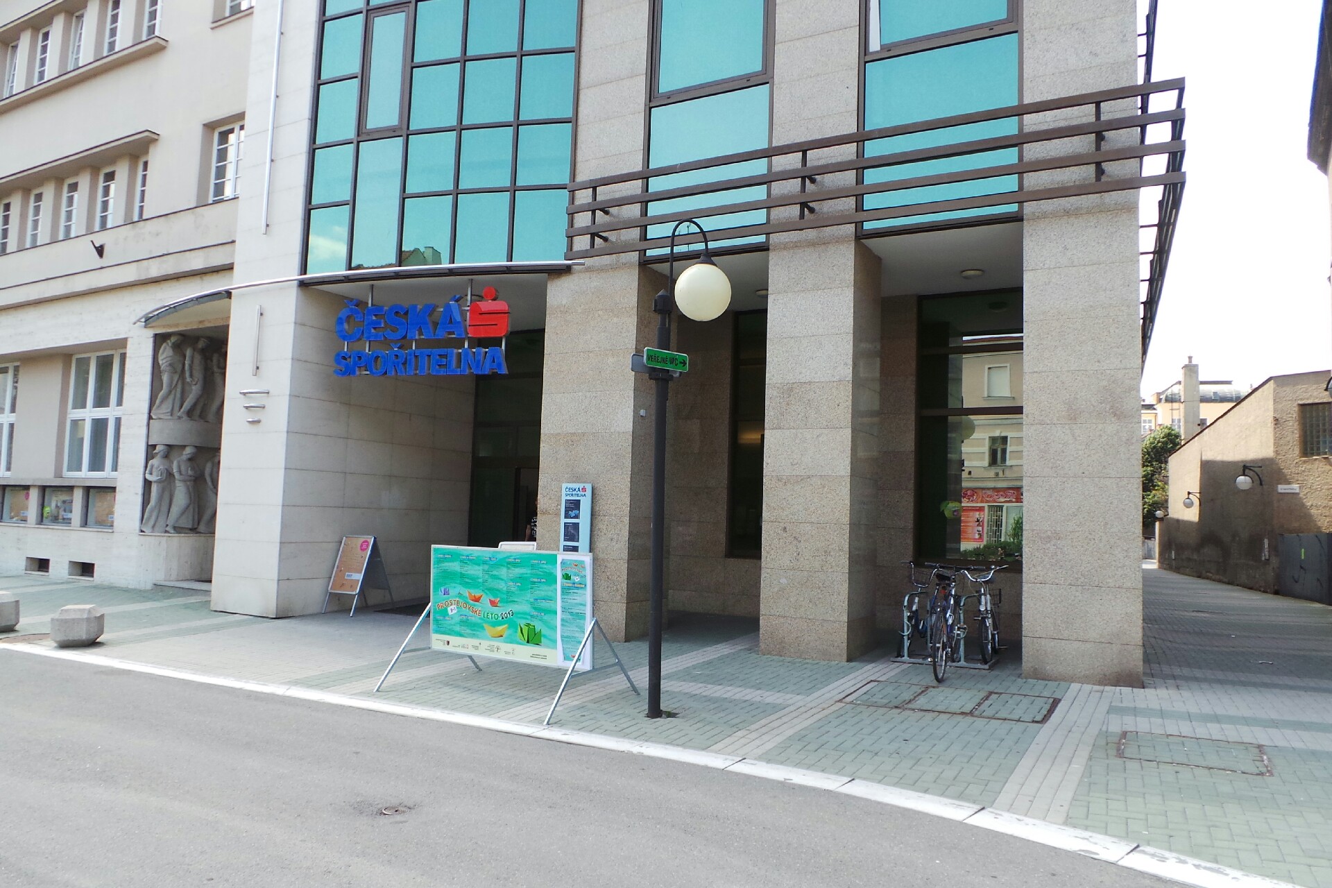 Bankomat České spořitelny foto 2