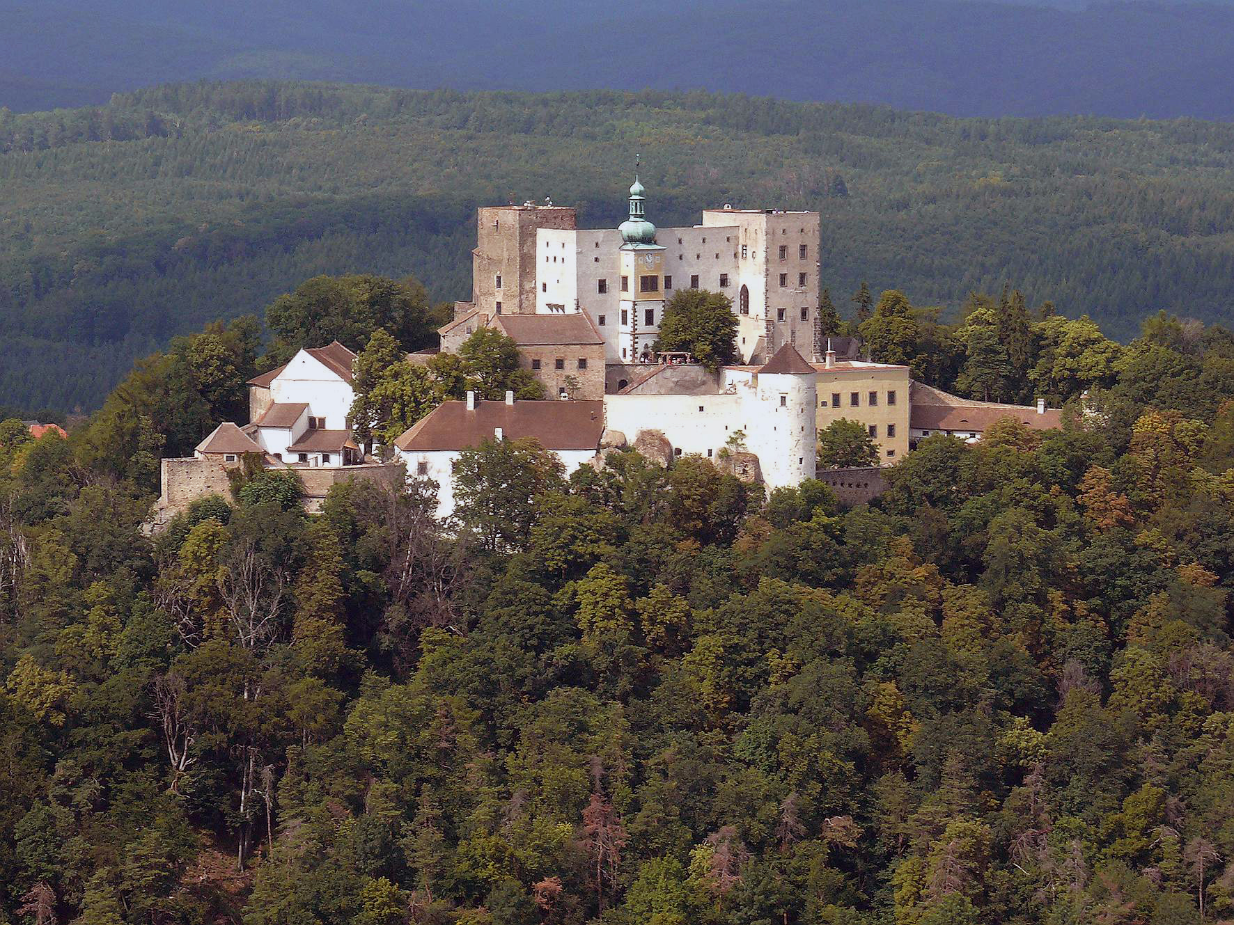 Státní hrad Buchlov foto 2