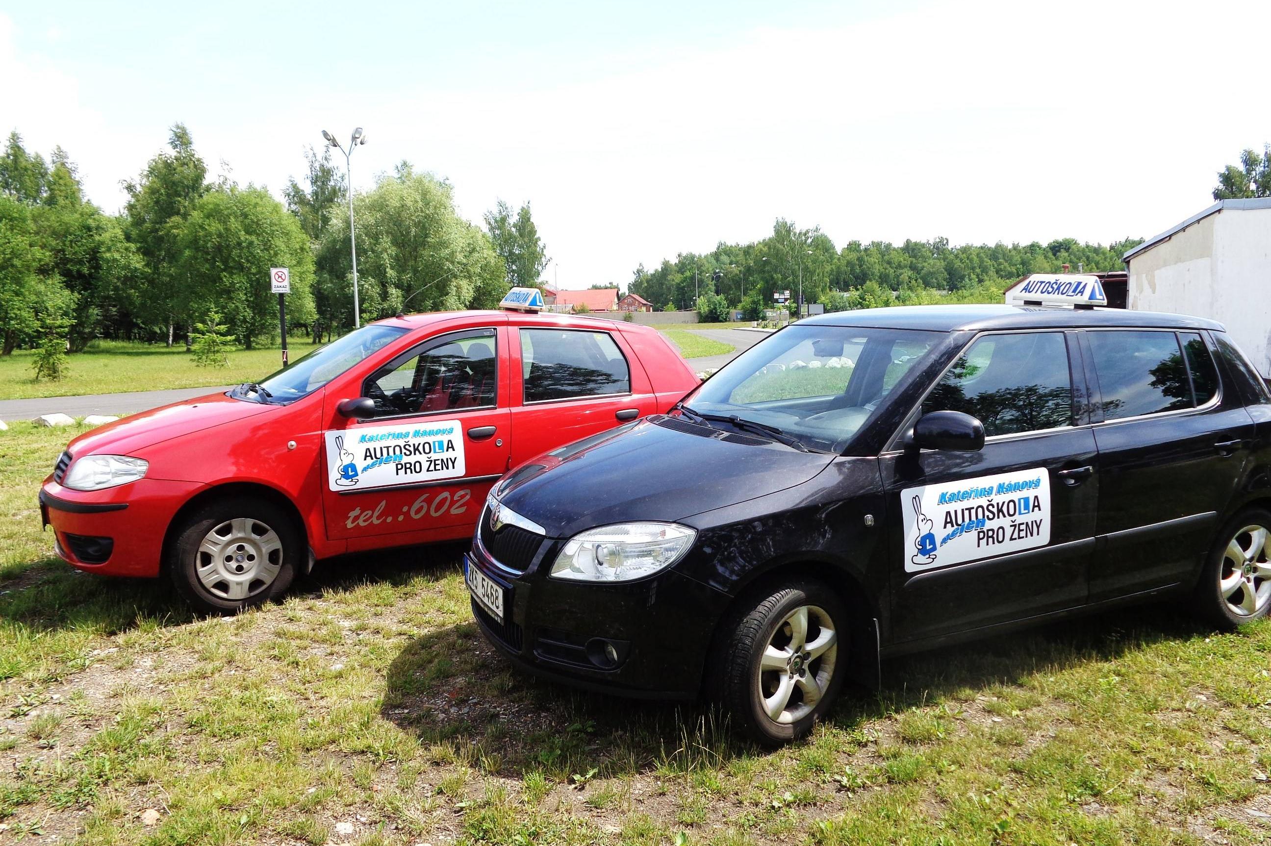 Autoškola nejen pro ženy
