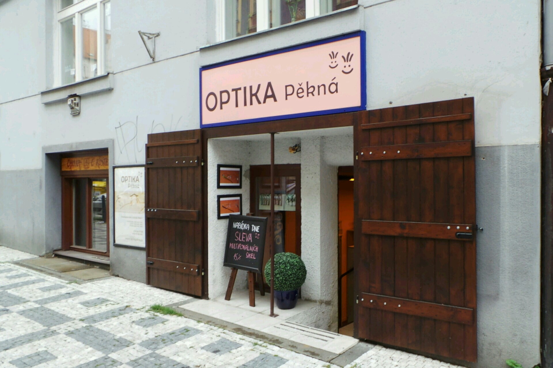 Optika Vácha, s.r.o.