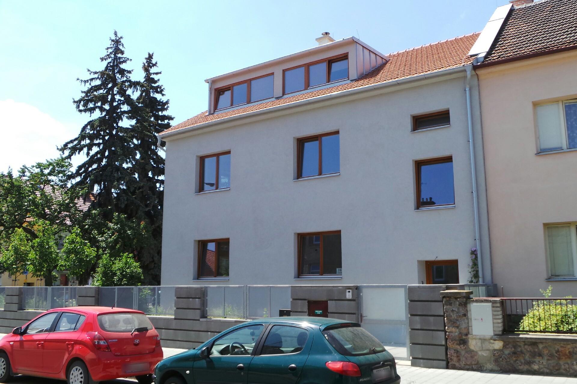 Archie Samuel, s.r.o.