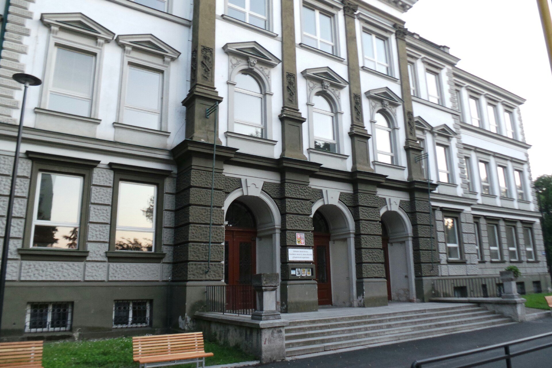 ZŠ Krnov, Dvořákův okruh foto 2