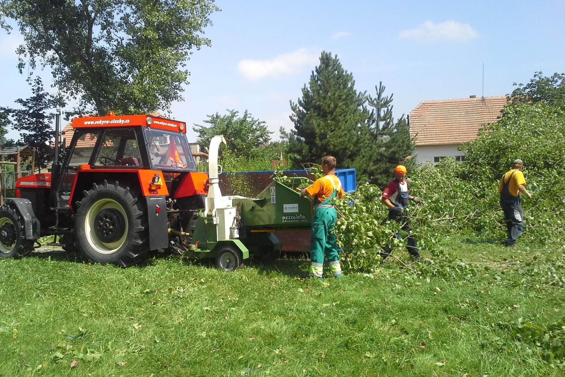 Údržba zeleně - Sekyra