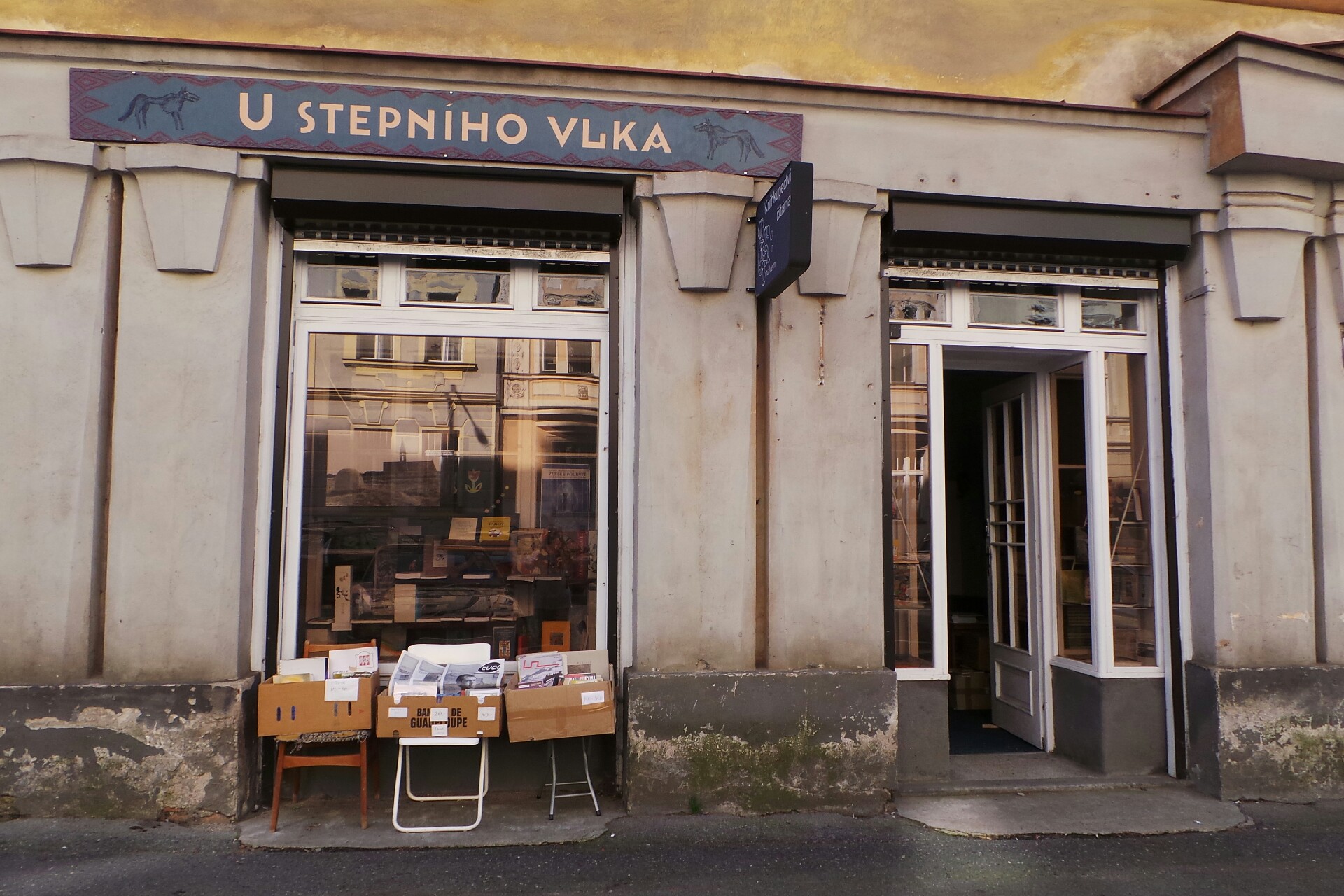 Nakladatelství Malvern foto 1