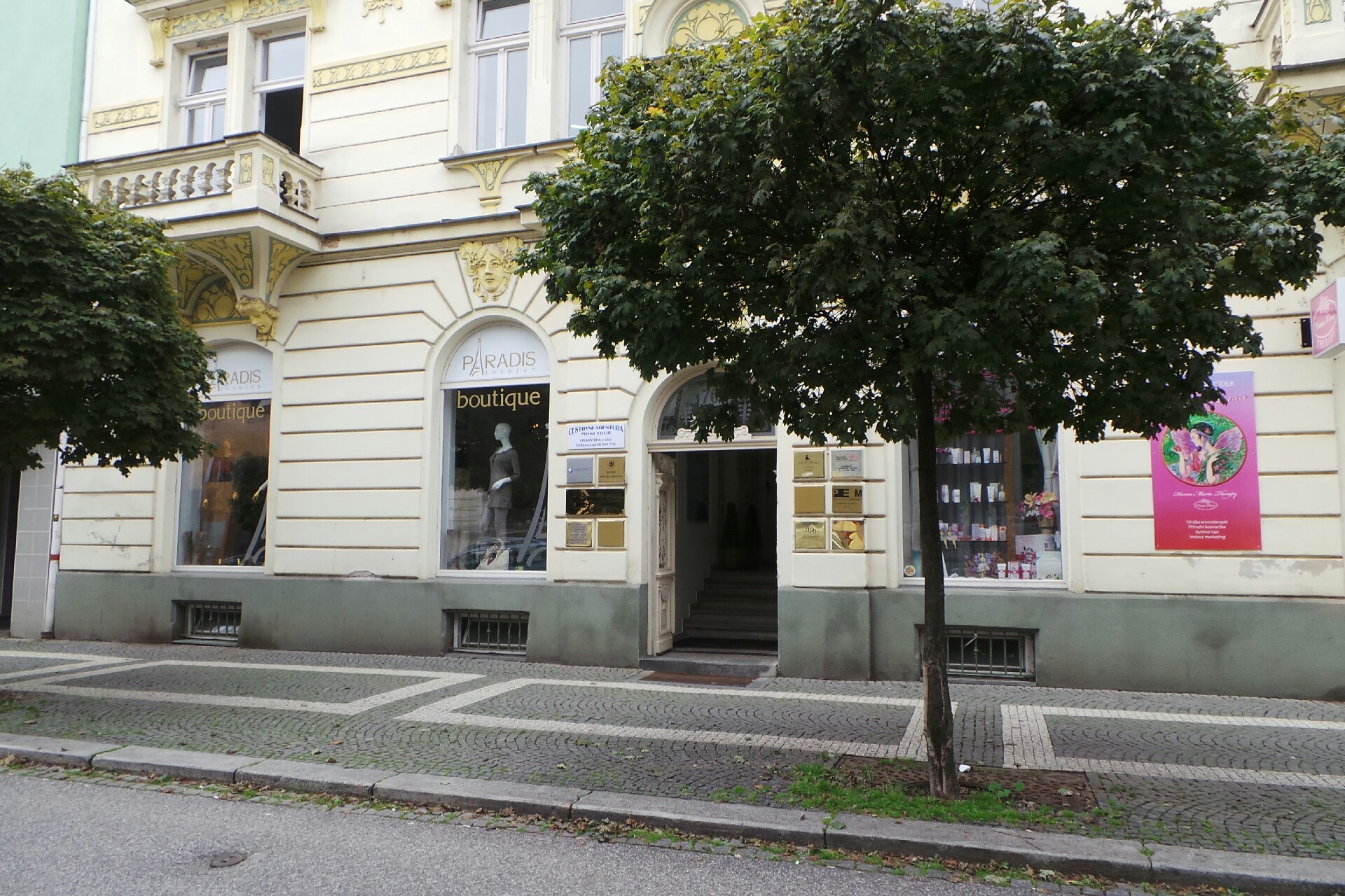 Mgr. Simona Oriničová, advokát