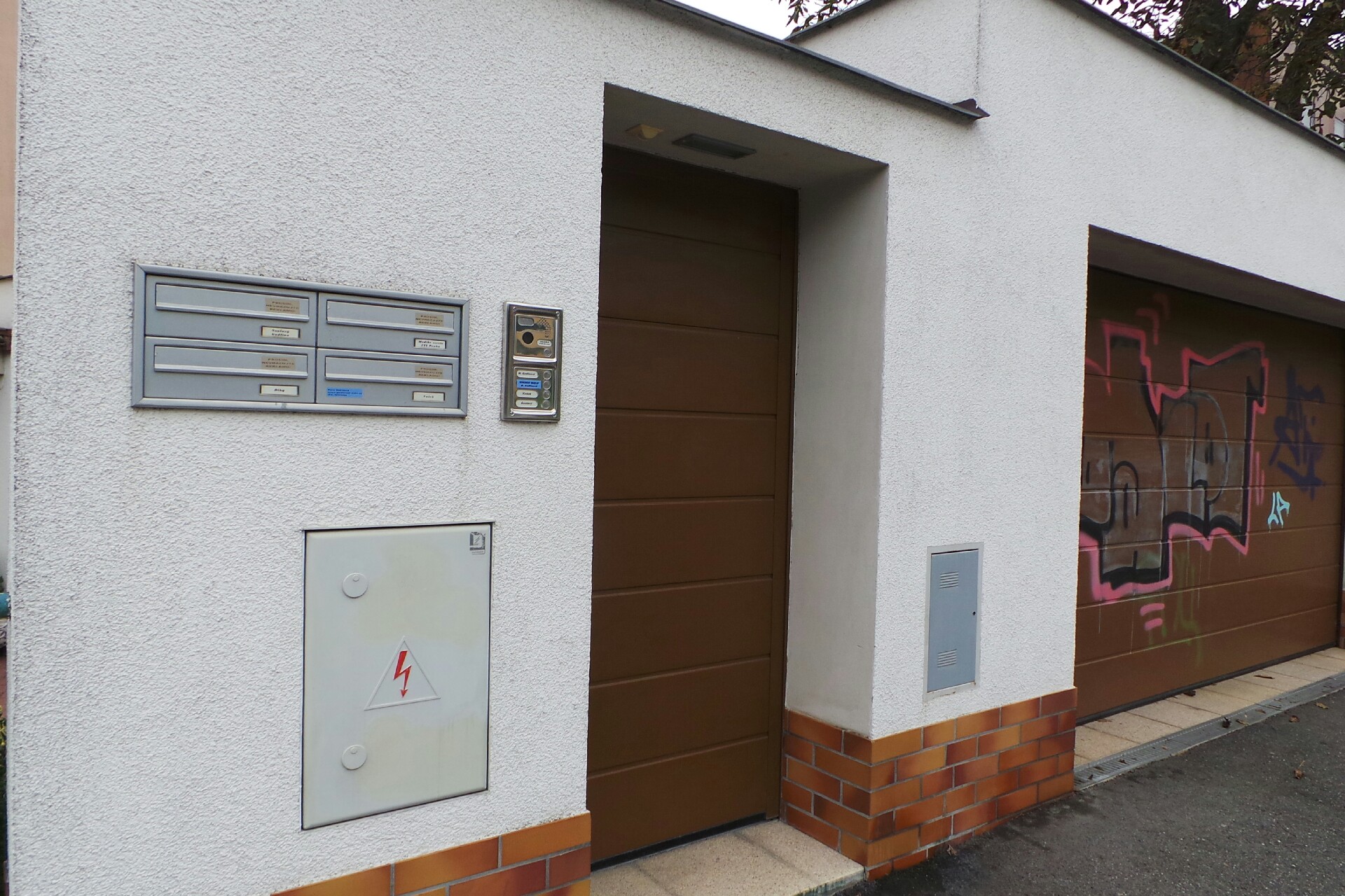 MEDIKO - SERVIS, s.r.o.