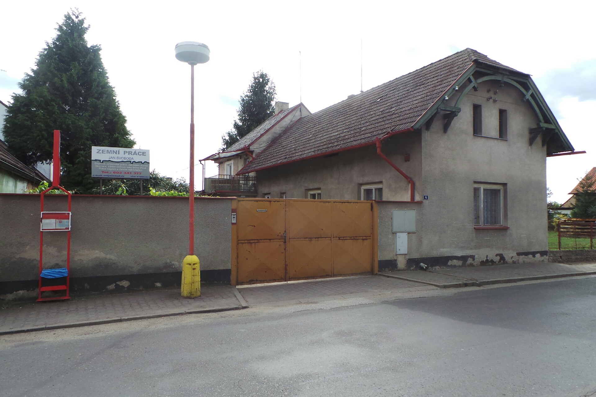 ZEMNÍ PRÁCE Jan Svoboda foto 1