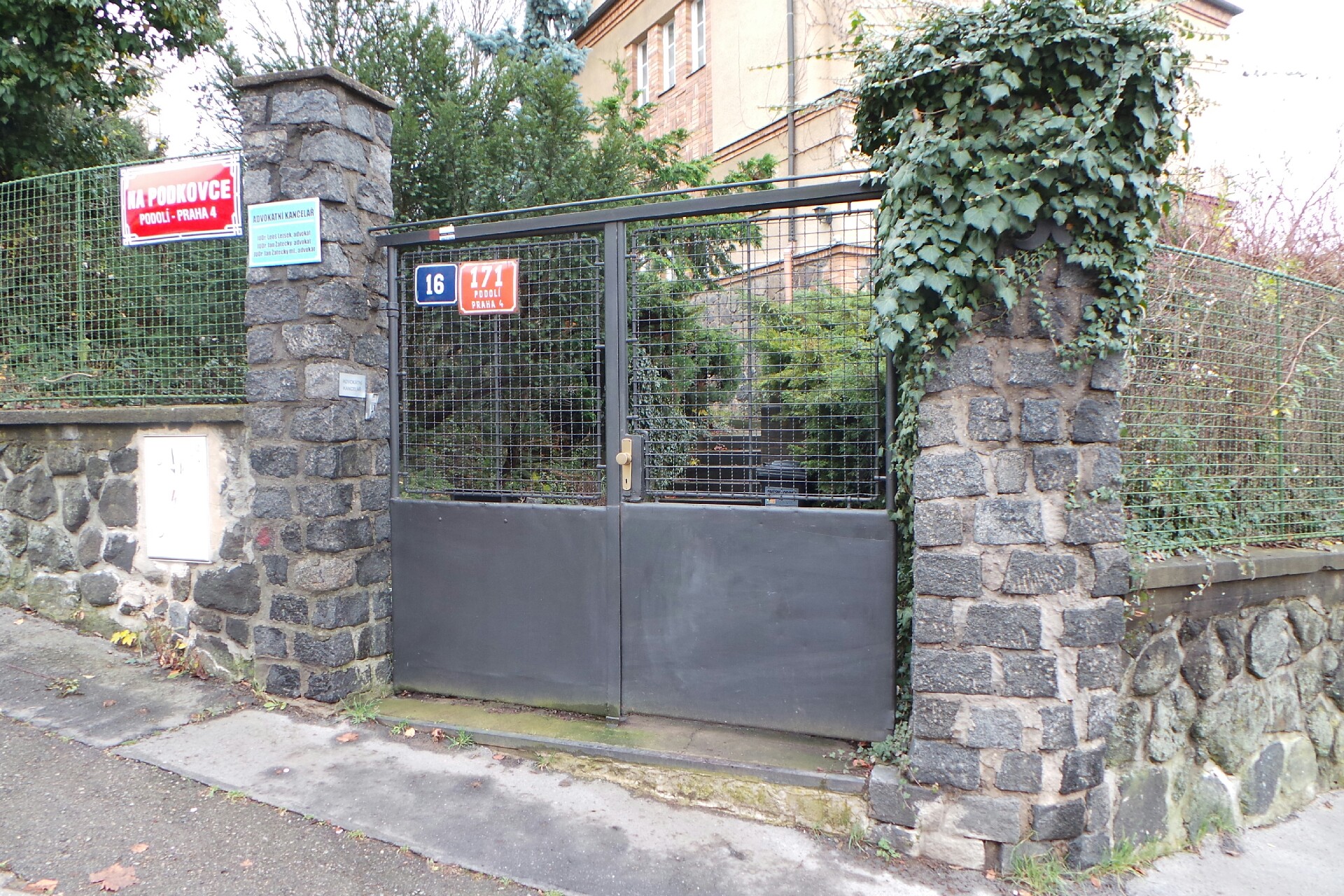 JUDr. Jan Žatecký, advokát