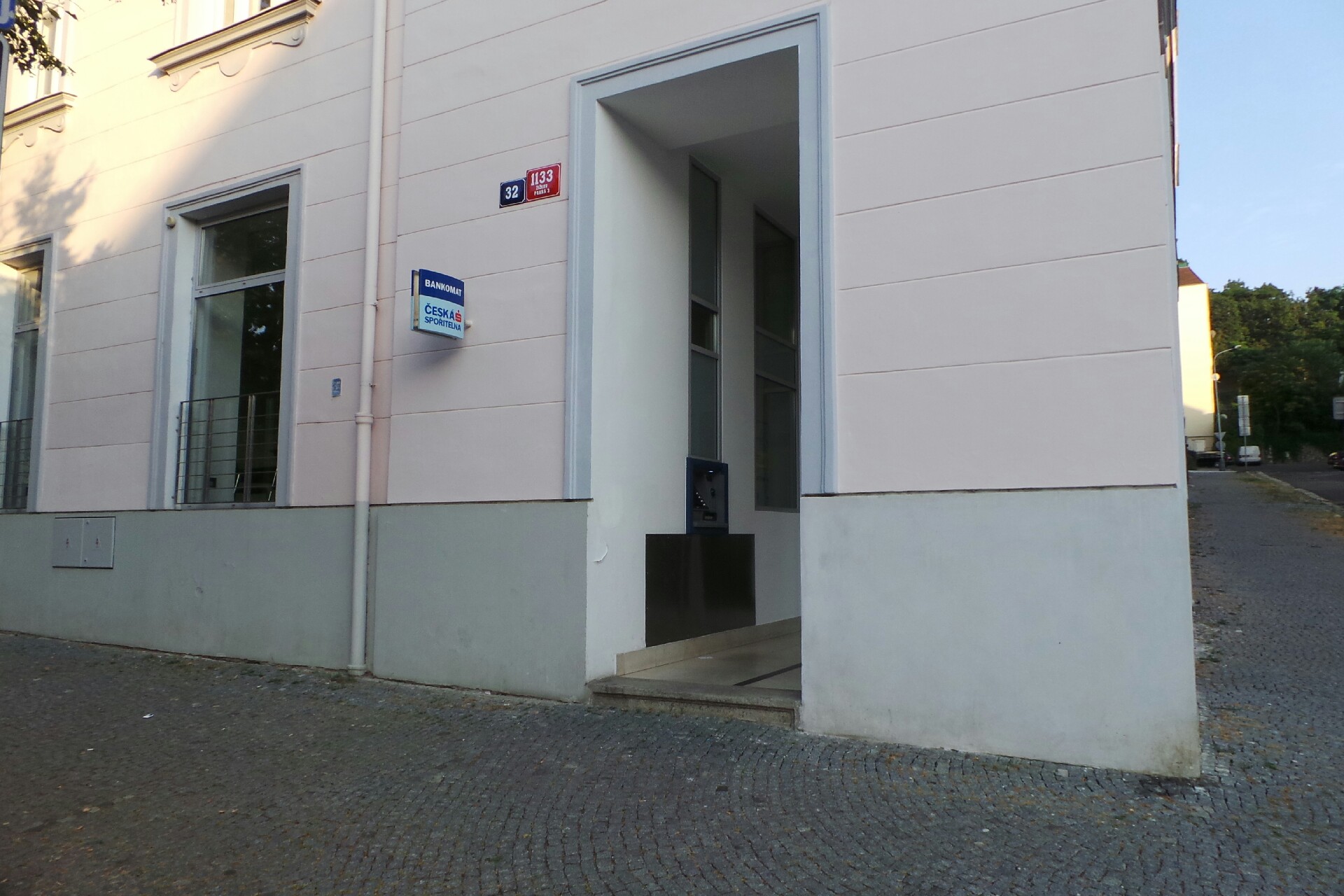 Bankomat České spořitelny