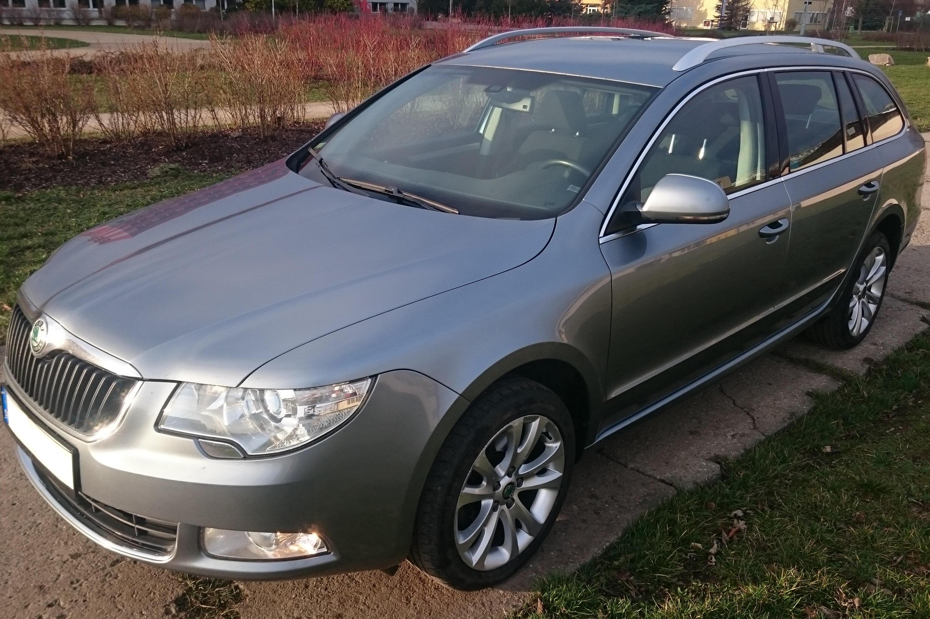 Autopůjčovna Lada car