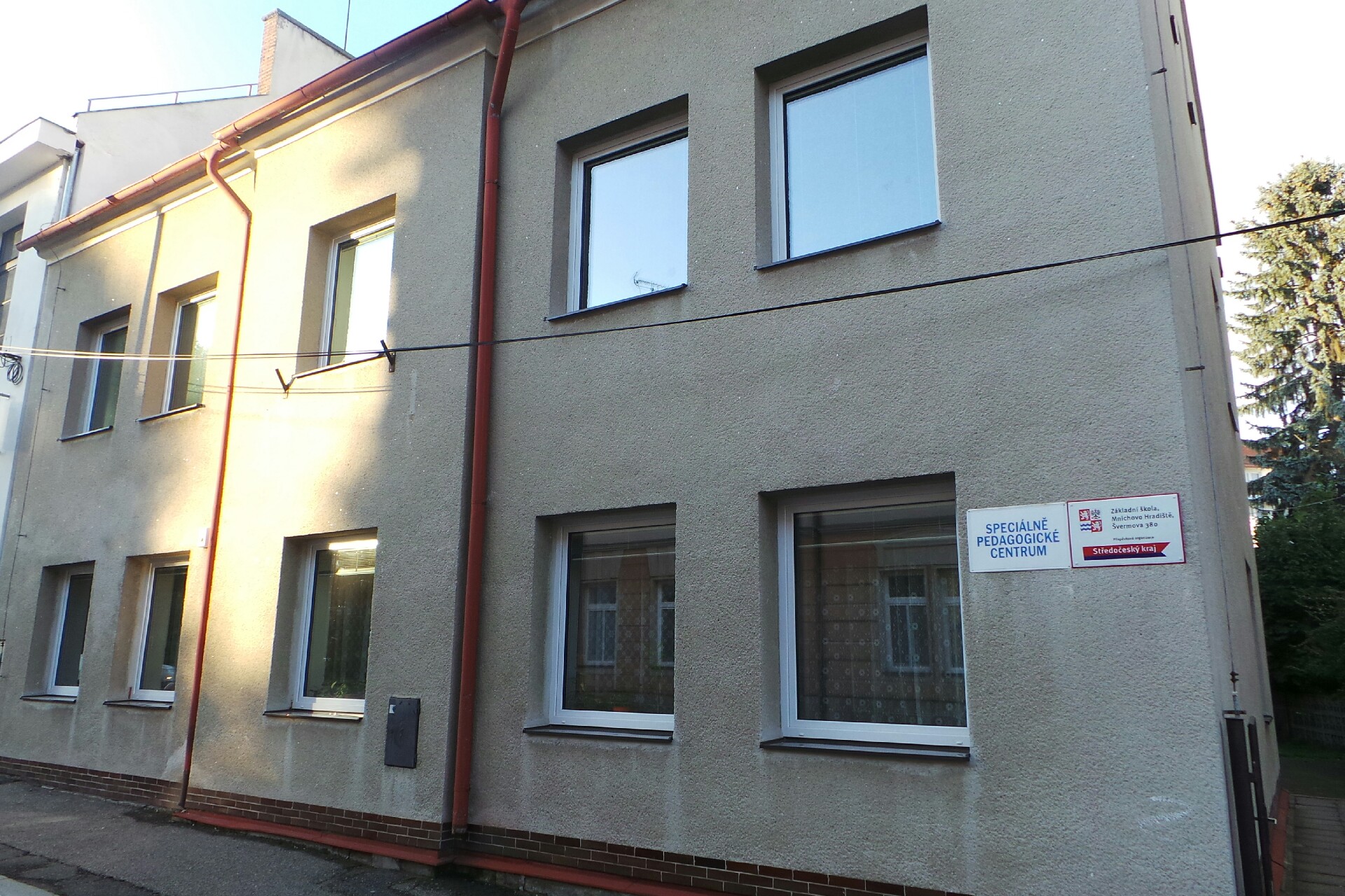 Základní škola, Mnichovo Hradiště