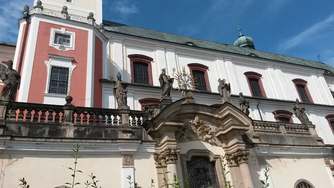 KLÁŠTER BROUMOV - vzdělávací a kulturní centrum foto 4