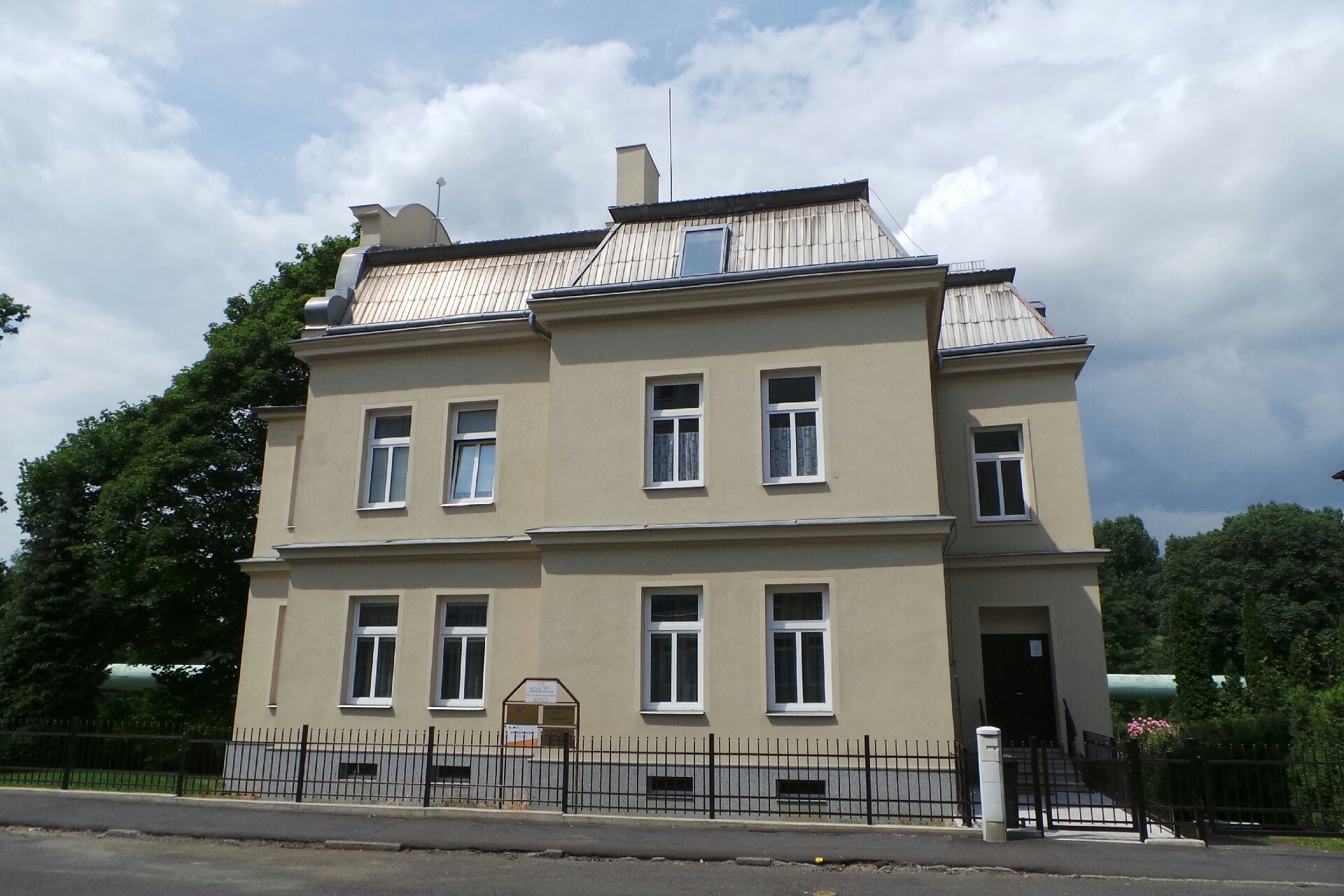 Ambulance Penta Optika