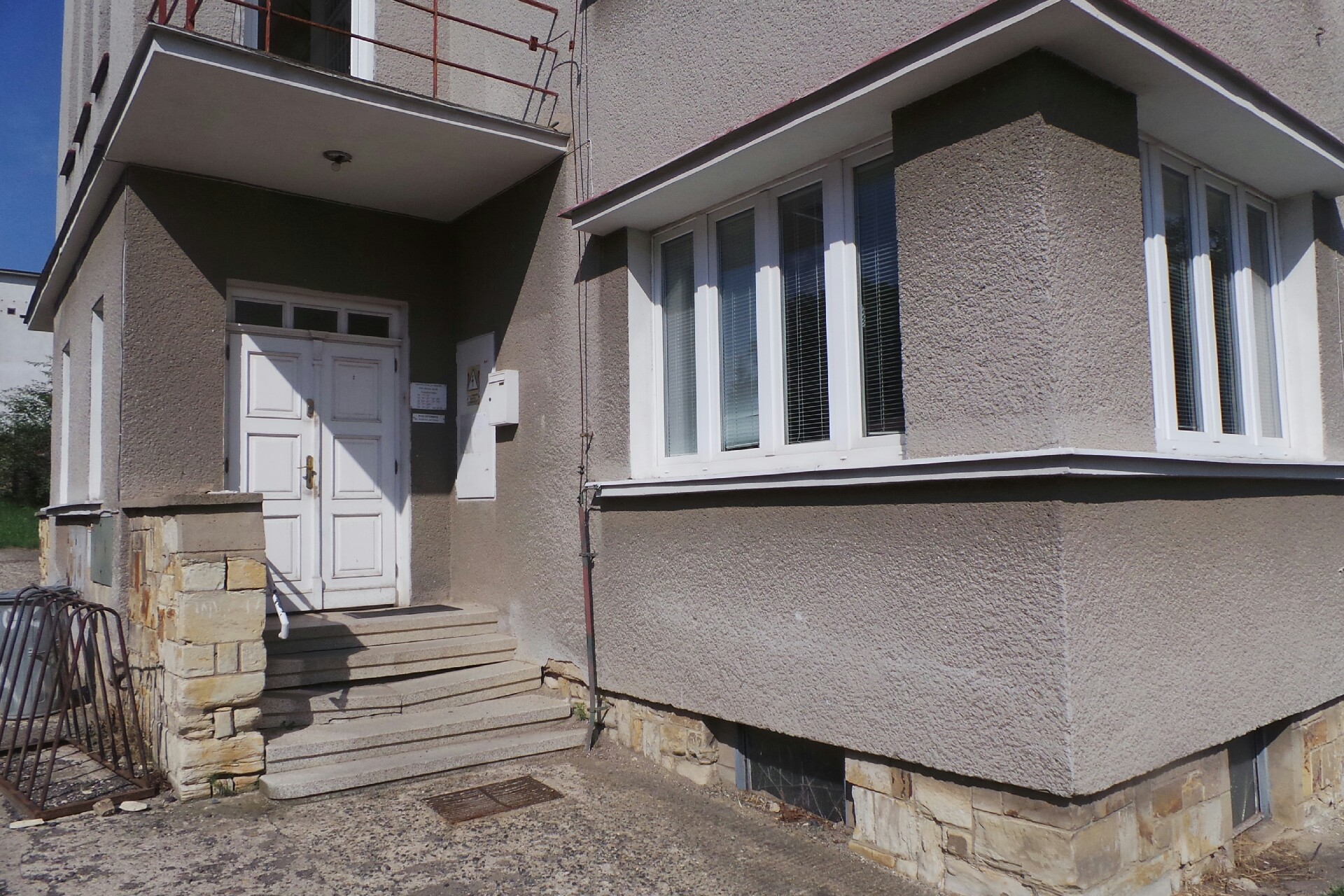 MUDr. Miroslav Javůrek