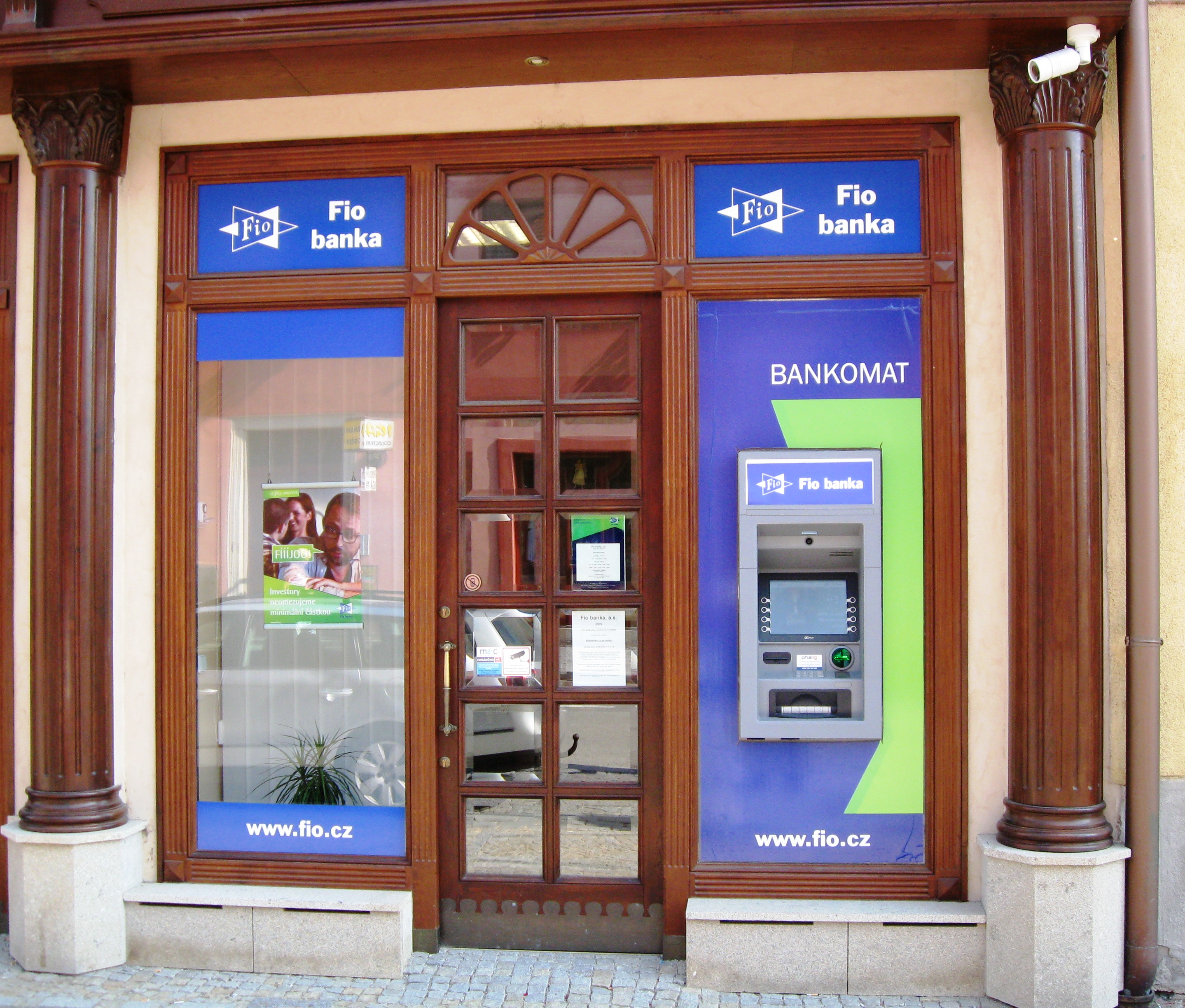 Bankomat Fio banky foto 2