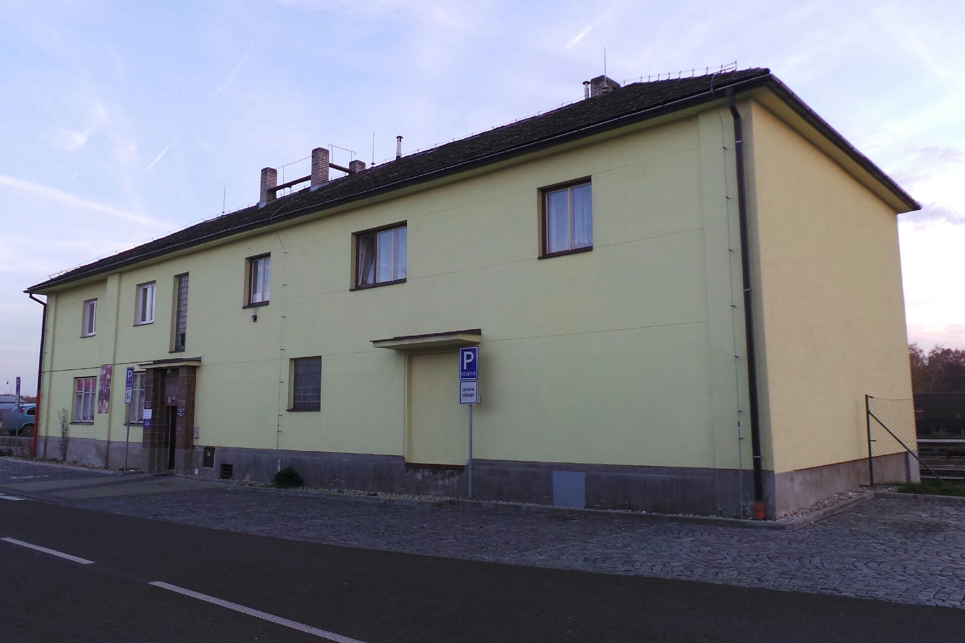 MUDr. Miloš Dědek - zubní ordinace foto 1