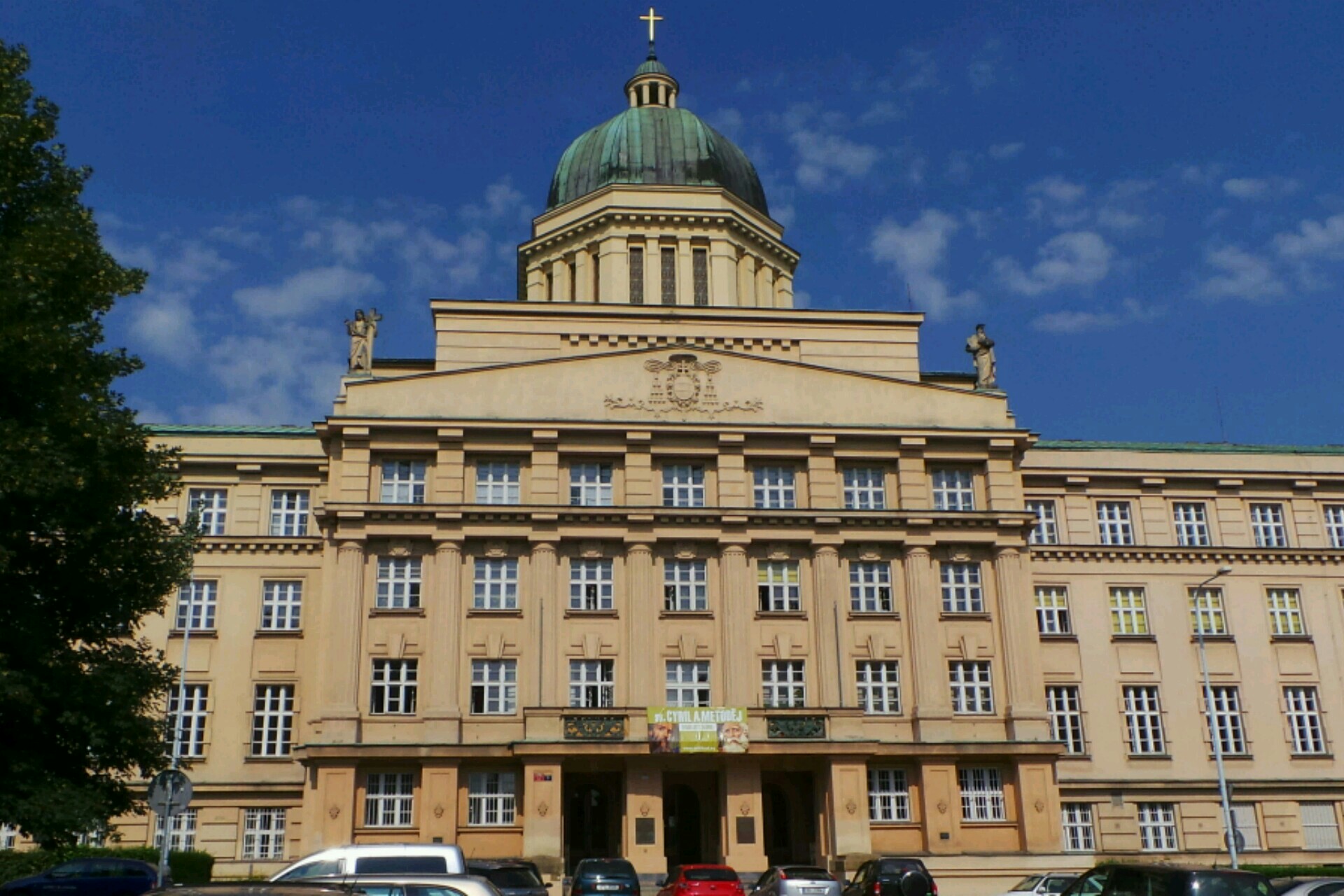 Nadace Arcibiskupský seminář v Praze