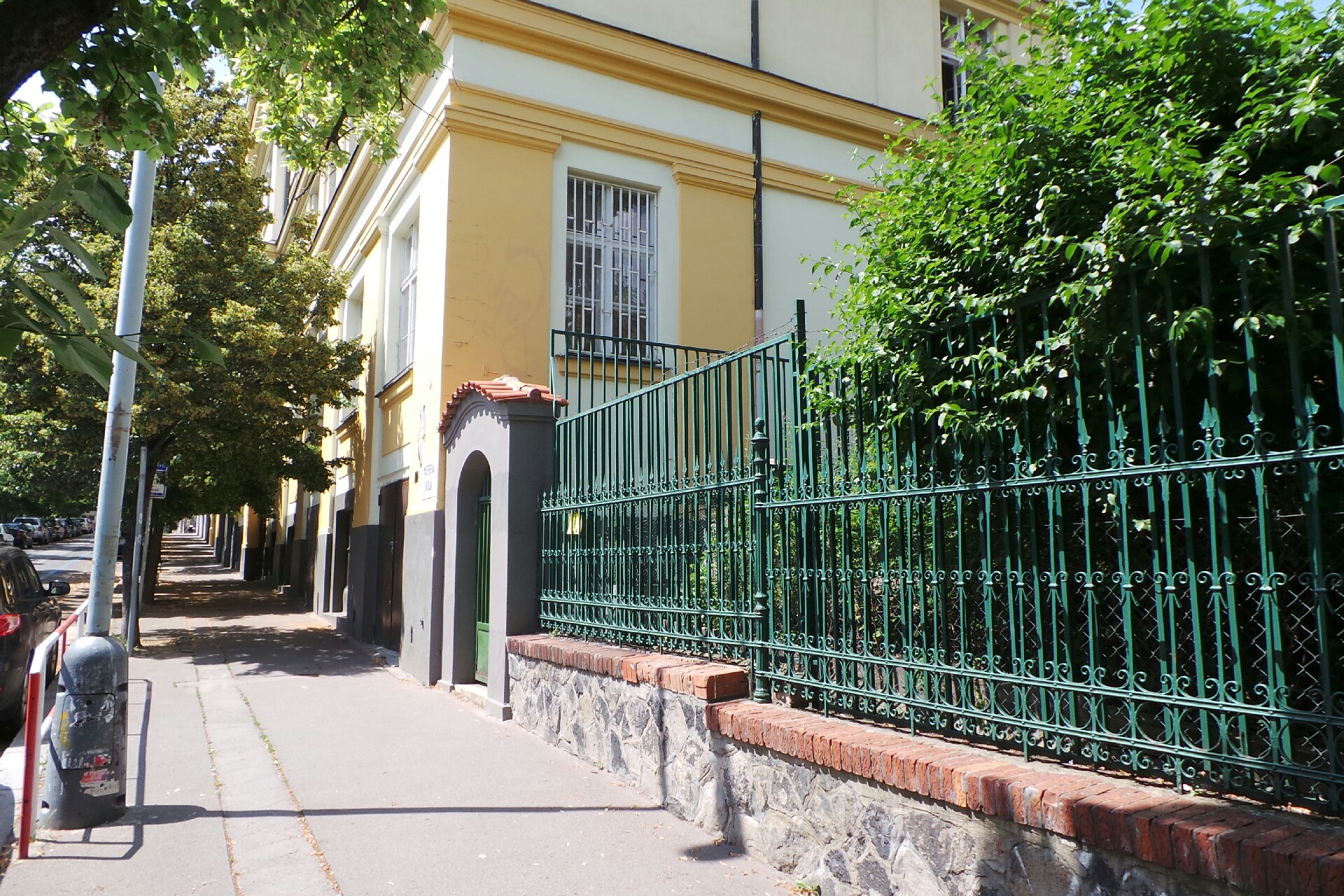 MŠ Praha 2, Slovenská foto 2