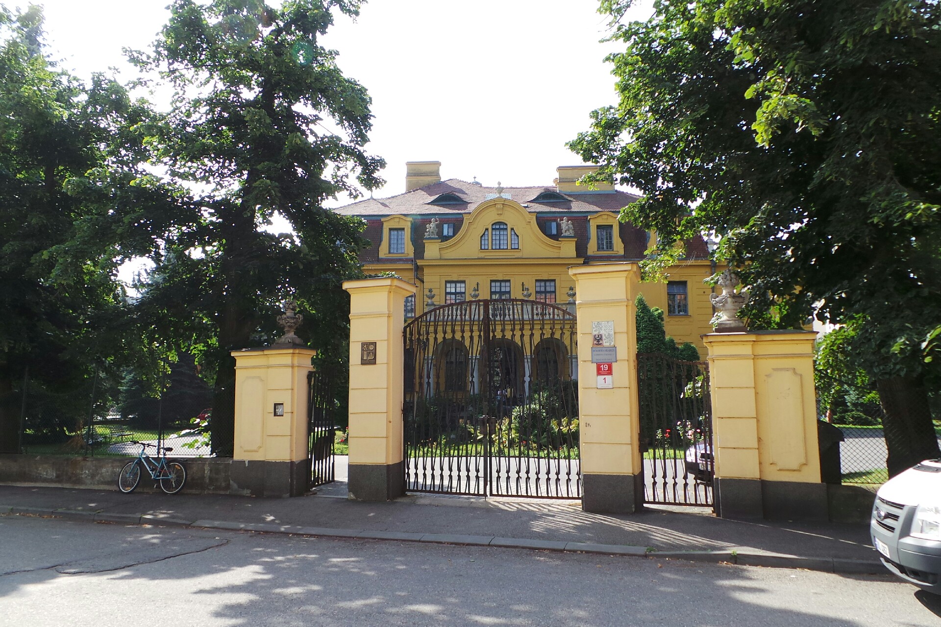 Dům dětí a mládeže, České Budějovice, U Zimního stadionu 1