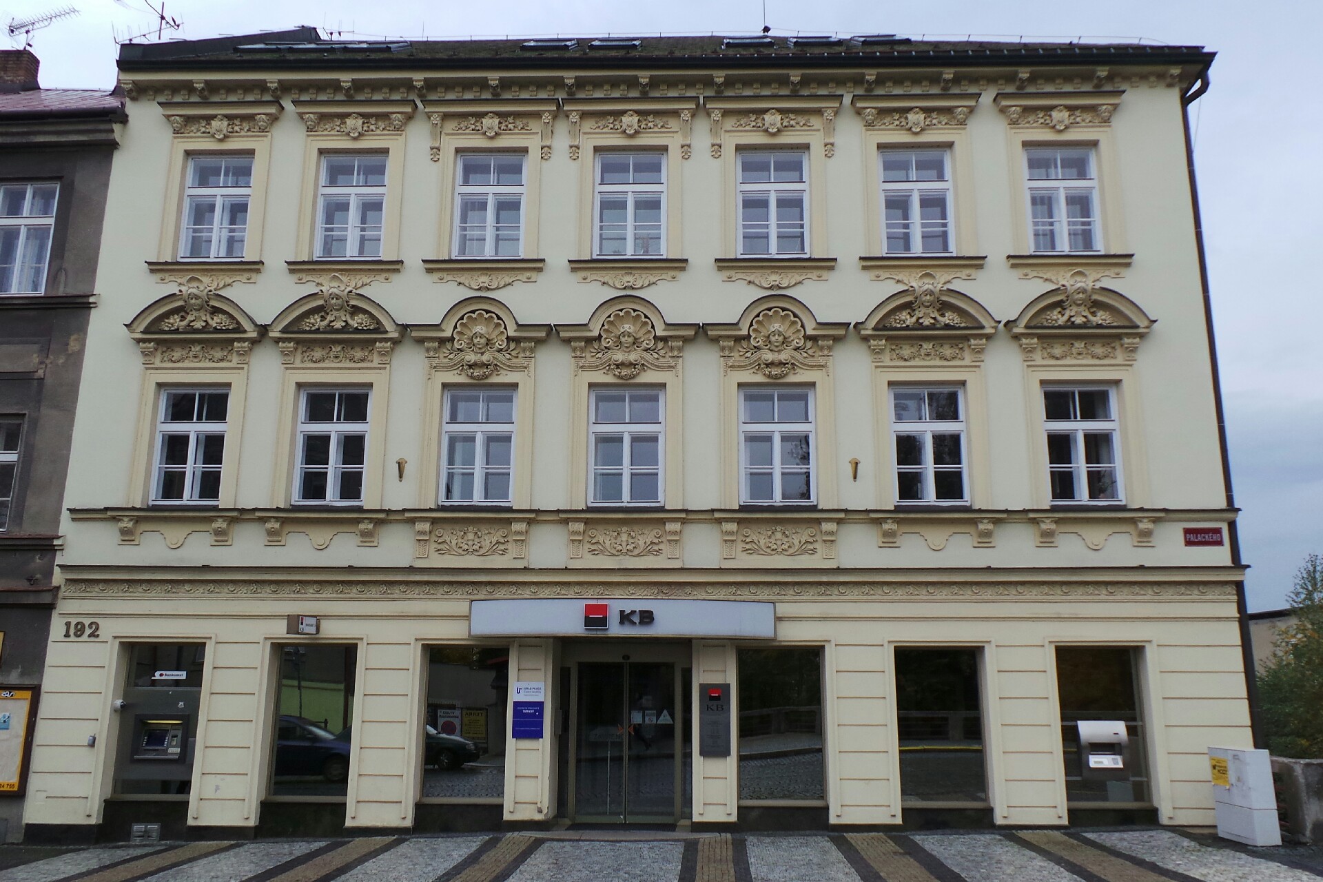Komerční banka, a.s. foto 2