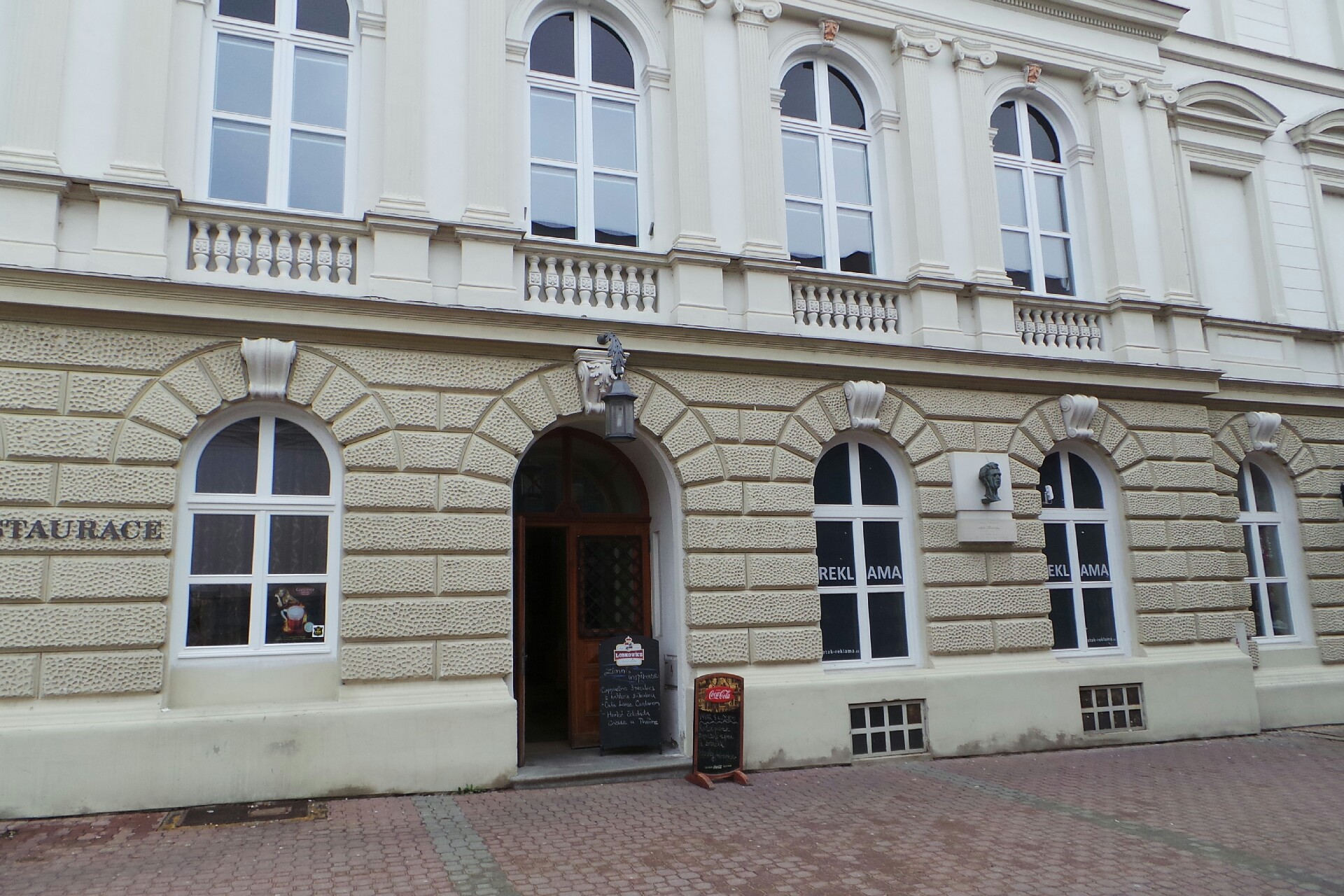 Dětský folklorní hanácký soubor Klebetníček