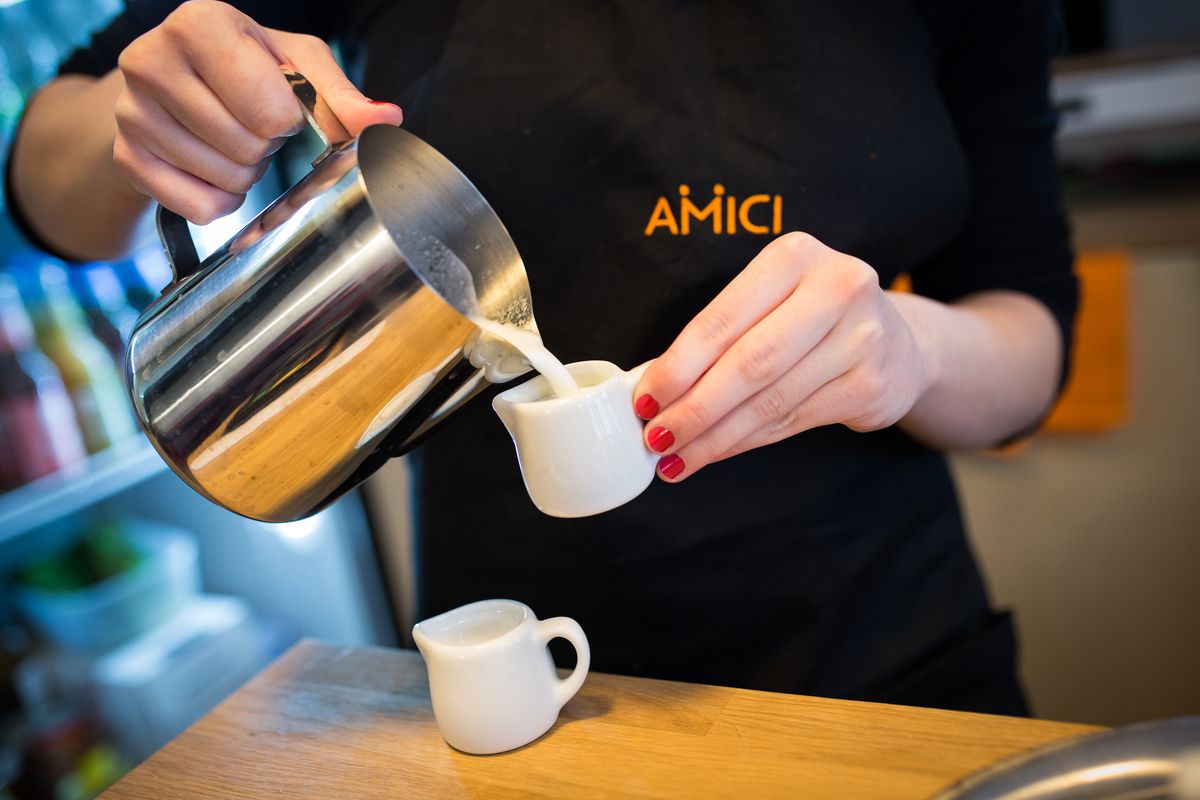 Amici Pizza & Burgers foto 4