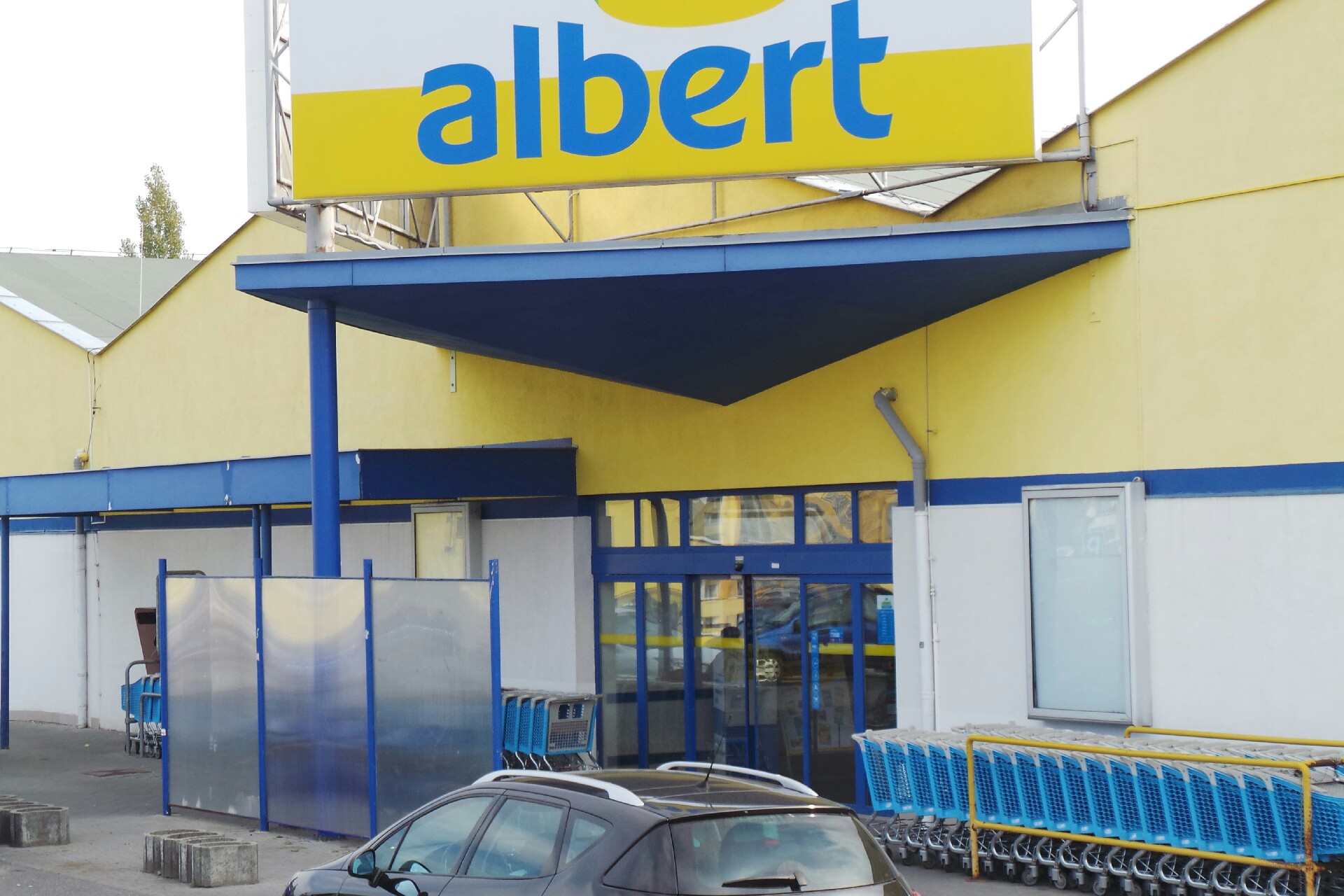 Albert Hypermarket
